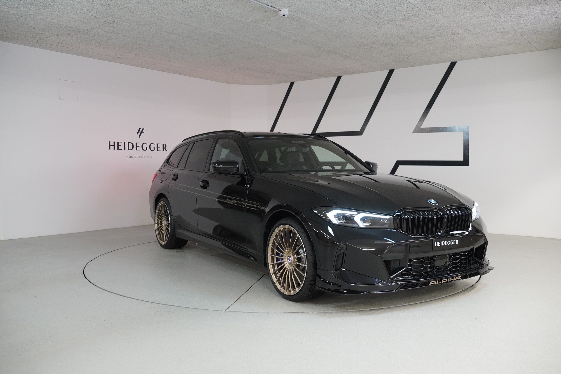 BMW-ALPINA B3 BiTurbo Touring 3.0 xDrive GT Switch-Tronic-showroom-element-2