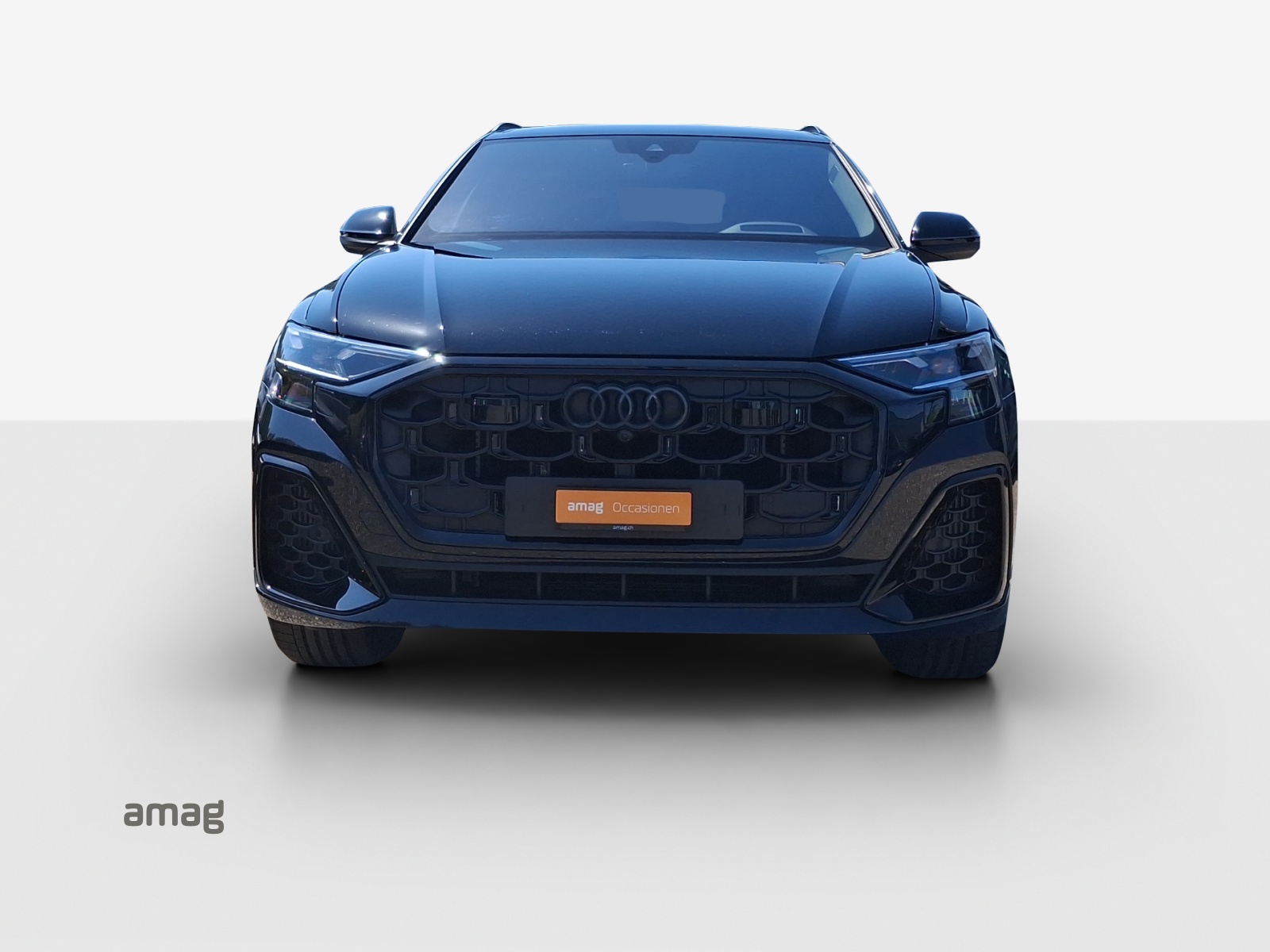 AUDI Q8 SUV TFSI e quattro 290 kW Attraction tiptronic-image-6