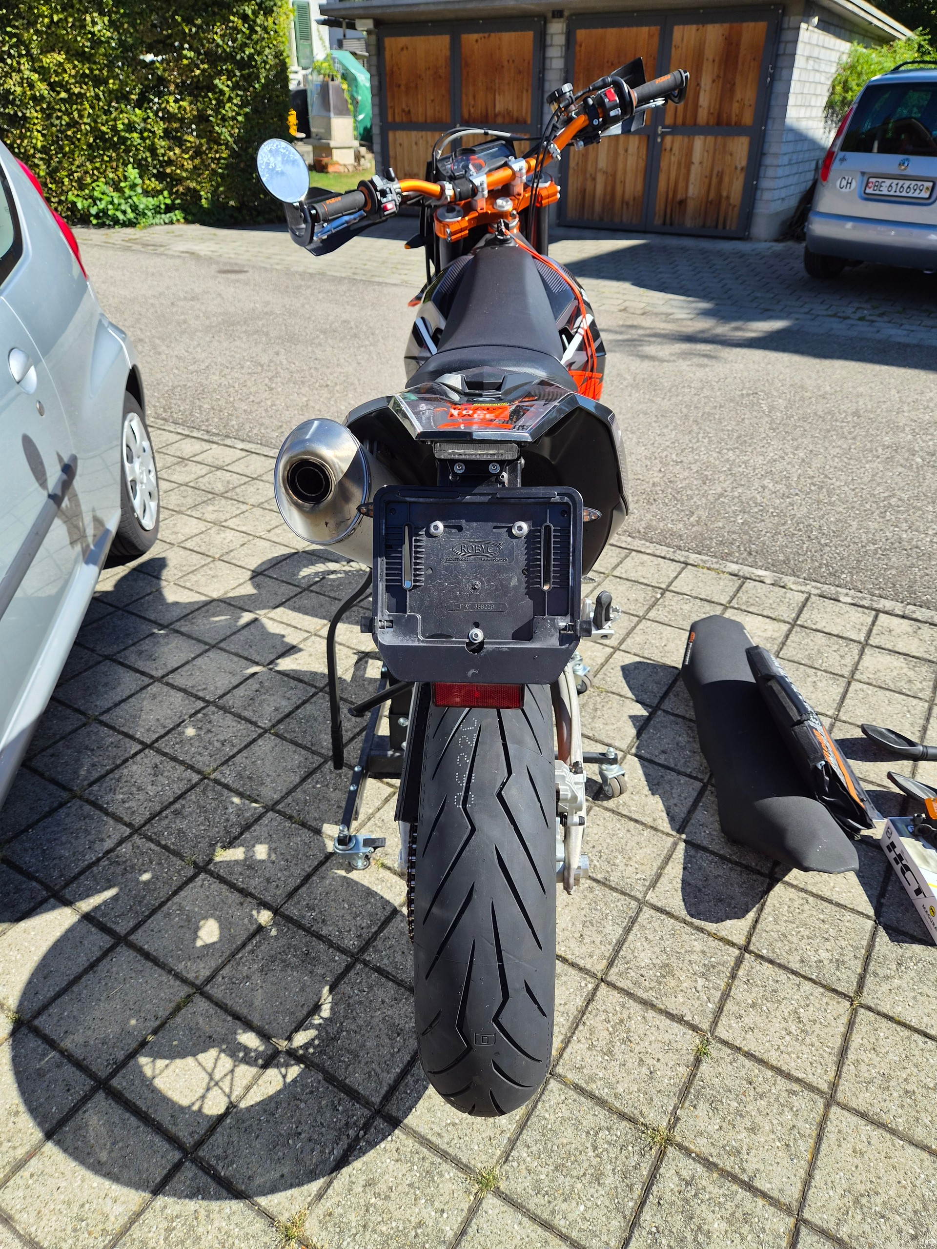 KTM 690 SMC R-image-5