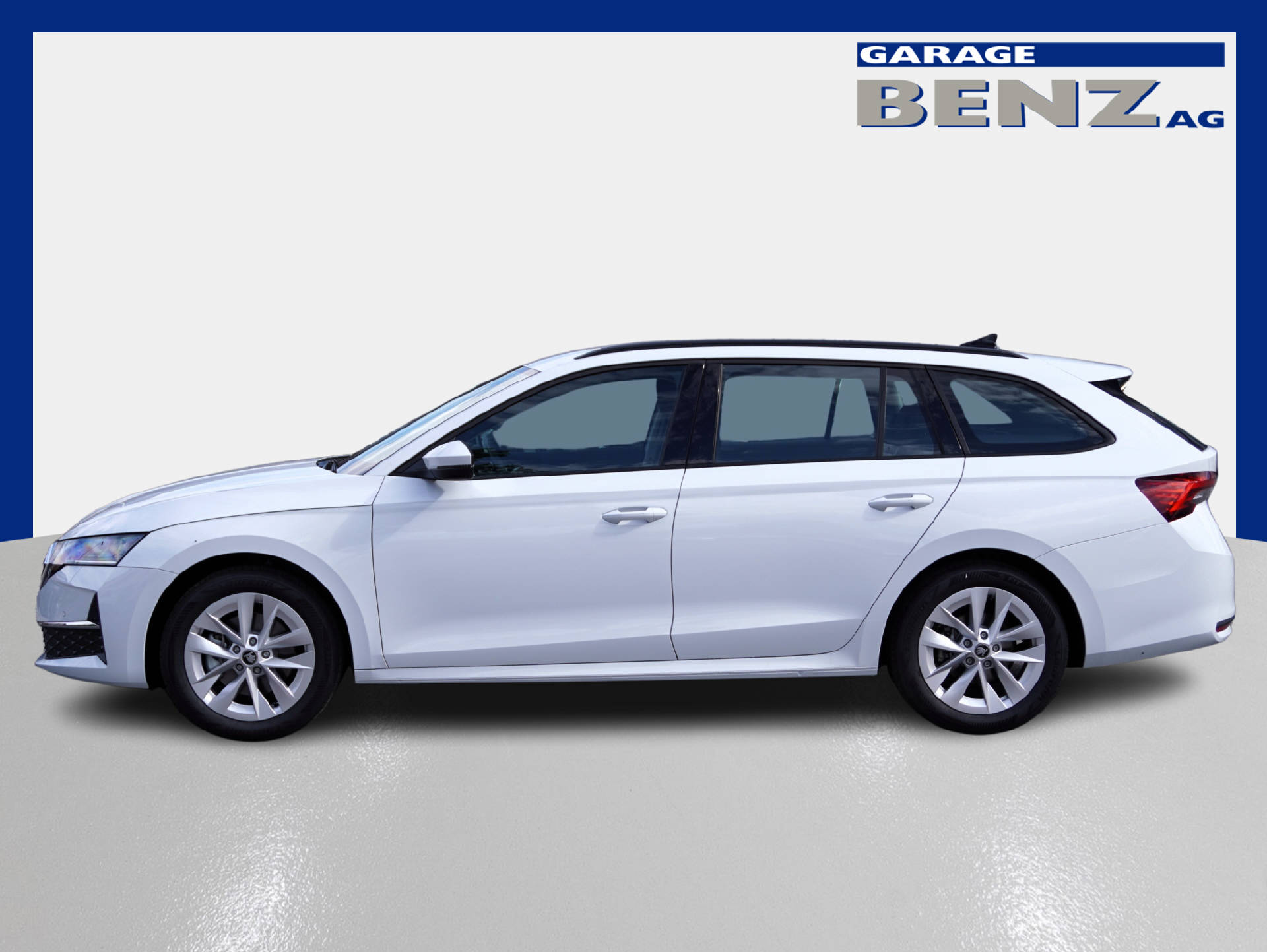 SKODA Octavia Combi 2.0 TSI Selection 4x4 DSG-showroom-element-3