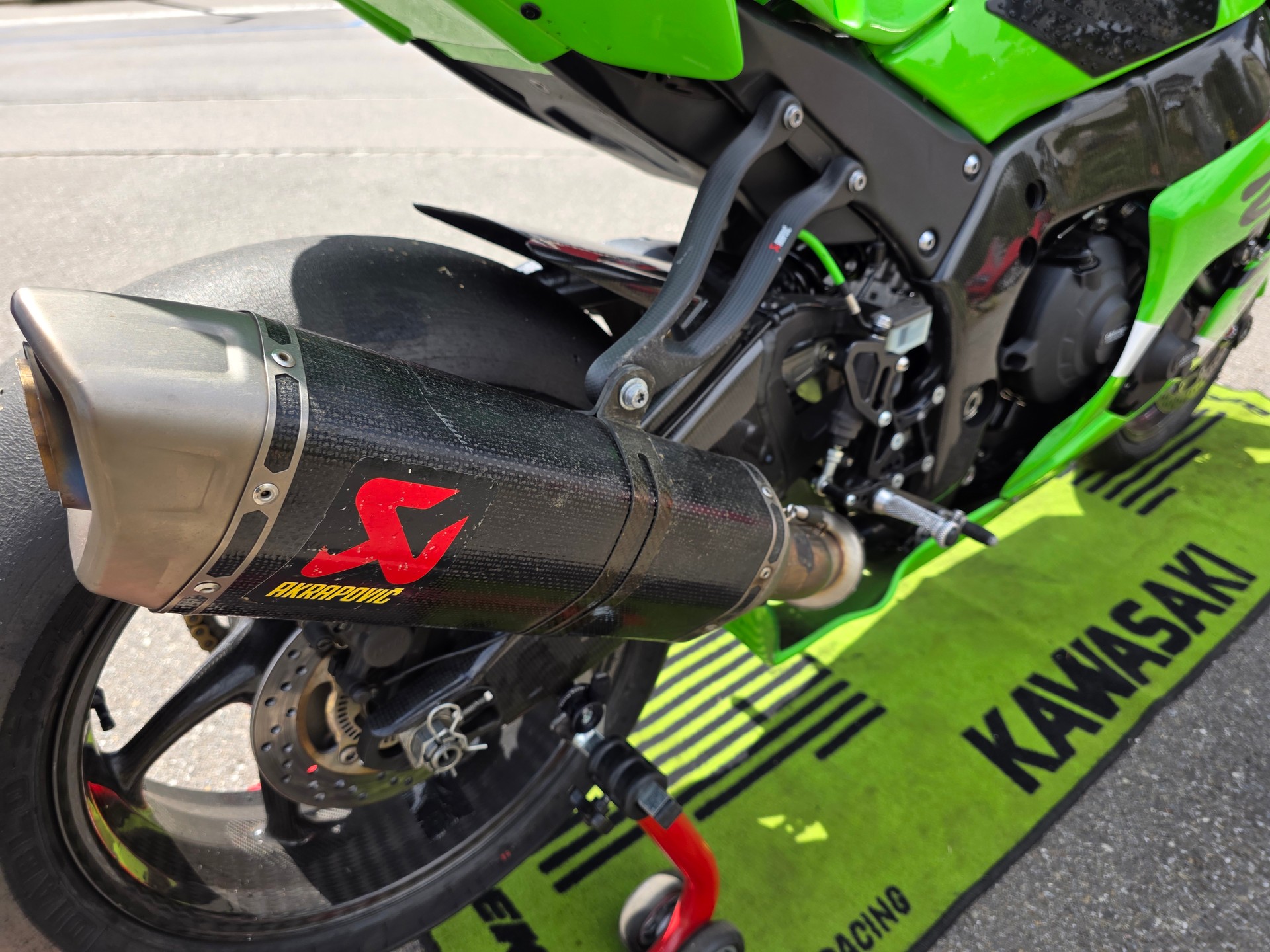 KAWASAKI NINJA ZX-10R KUNDENAUFTRAG-image-4