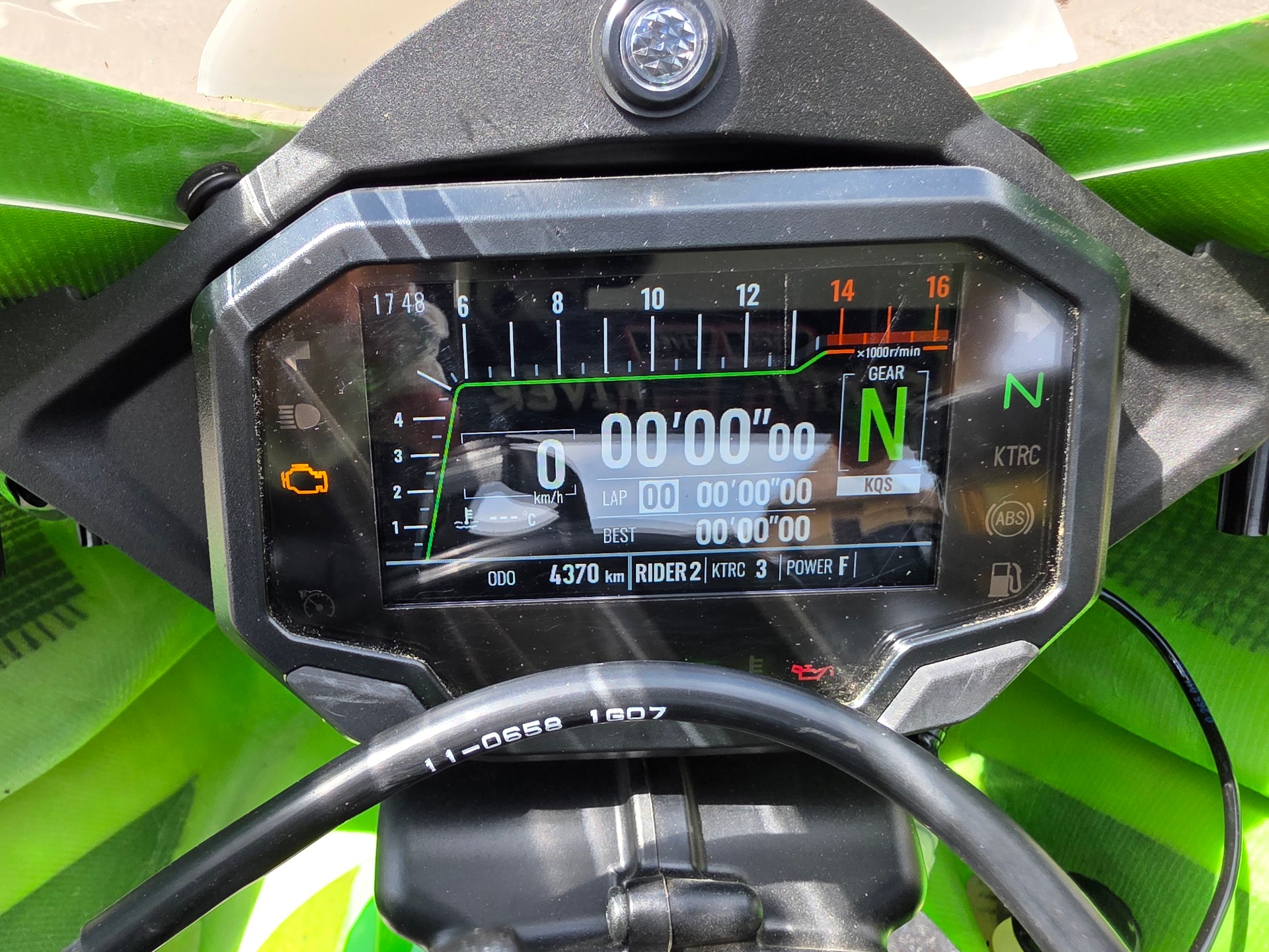 KAWASAKI NINJA ZX-10R KUNDENAUFTRAG-image-11