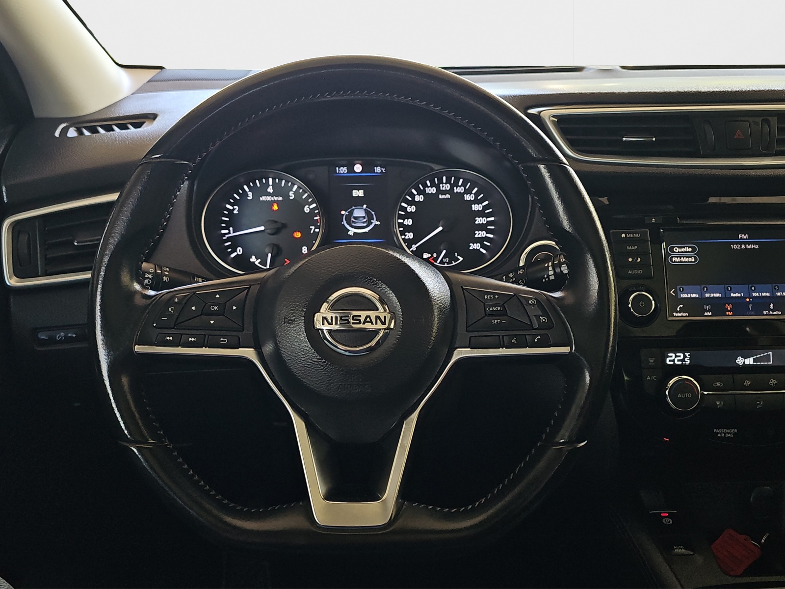 NISSAN Qashqai 1.3 DIG-T acenta-image-9