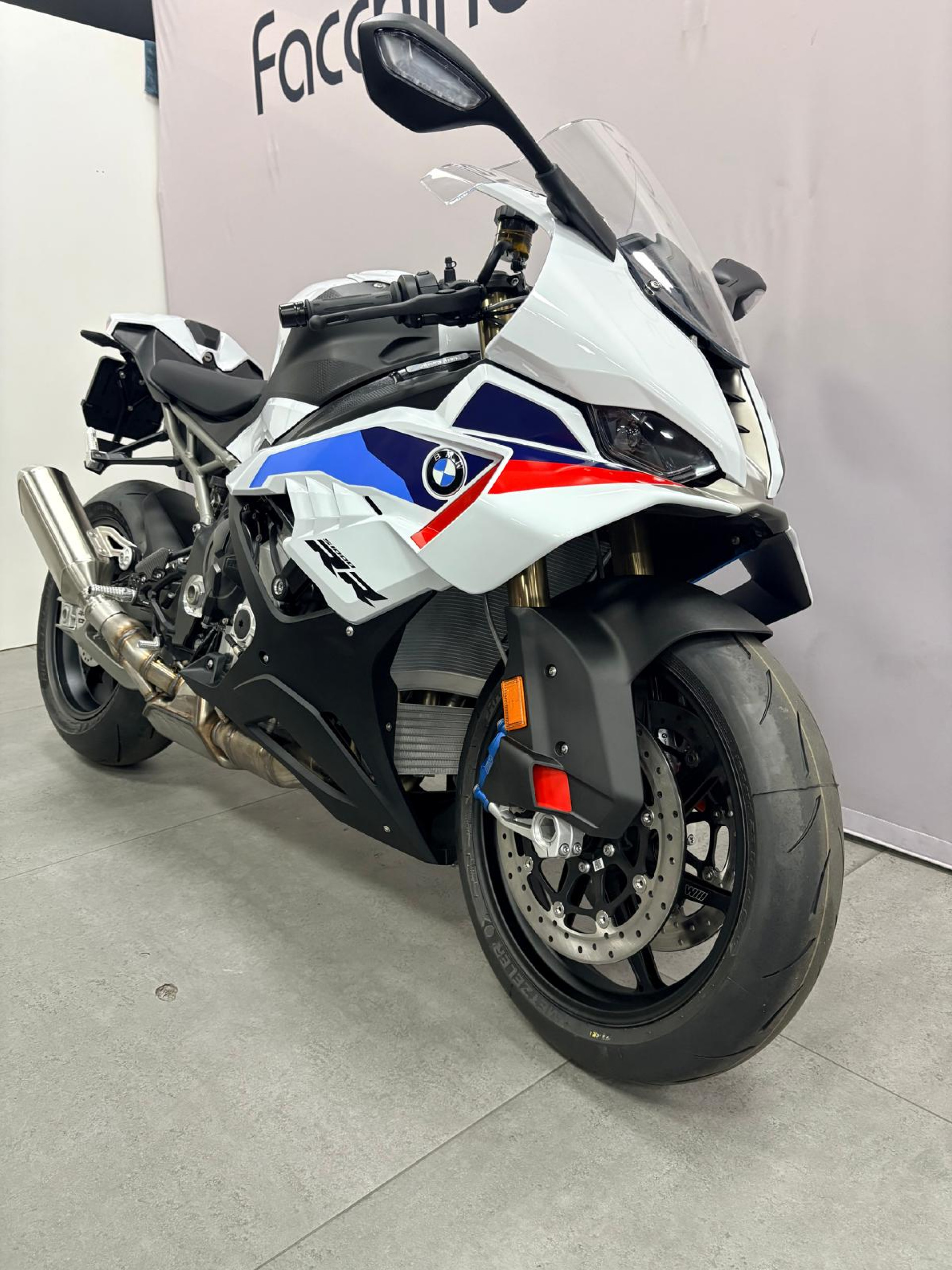 BMW S 1000 RR leasing promotionnel à 3.9 %, roulez en S 1000 RR-image-4
