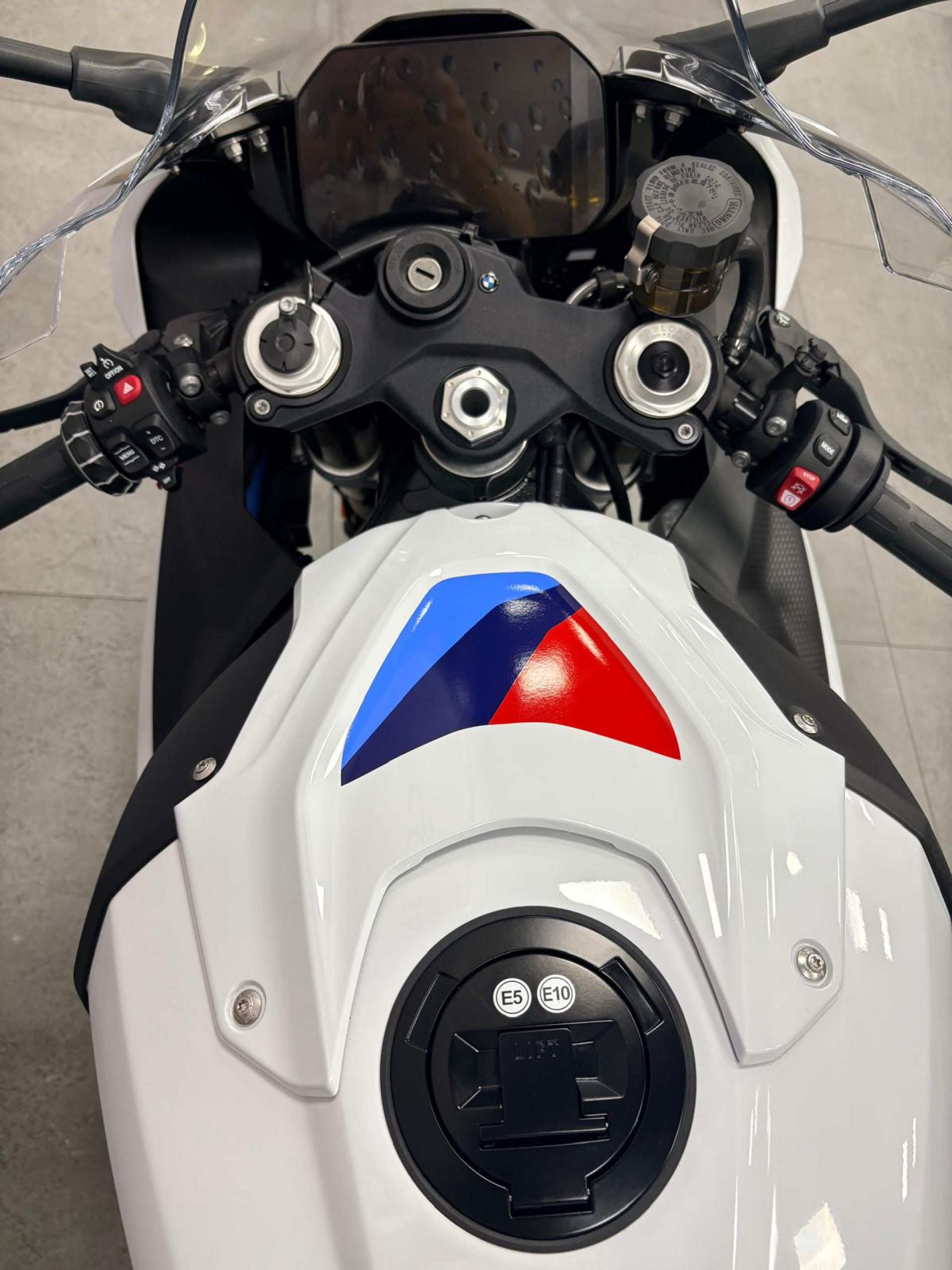 BMW S 1000 RR leasing promotionnel à 3.9 %, roulez en S 1000 RR-image-2