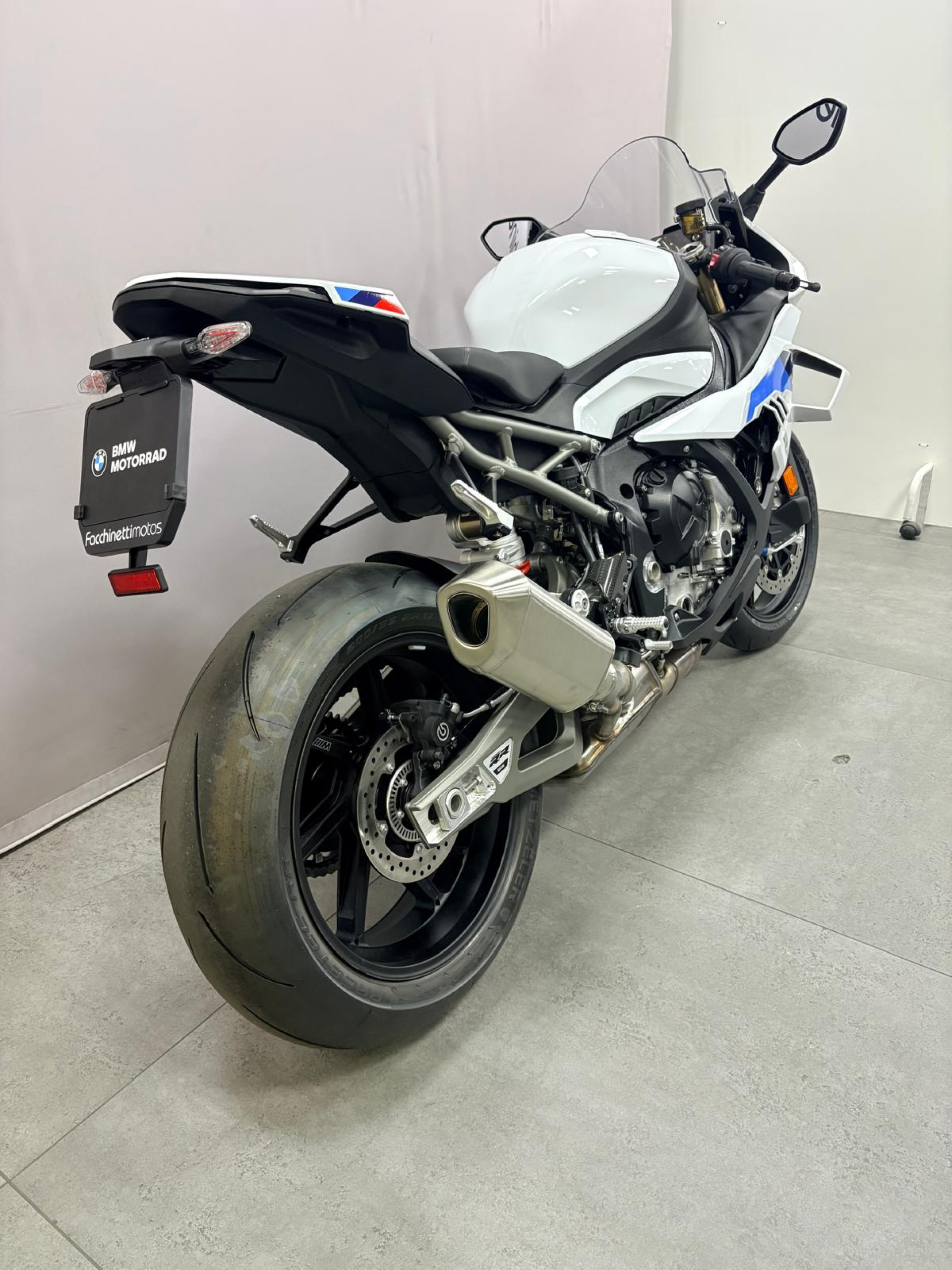 BMW S 1000 RR leasing promotionnel à 3.9 %, roulez en S 1000 RR-image-3