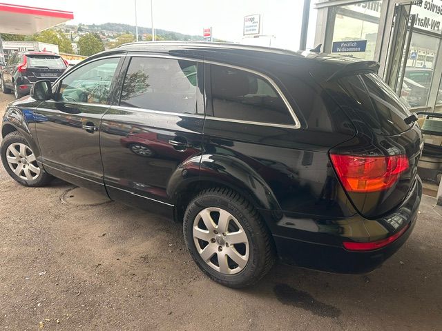 AUDI Q7 3.0 TDI quattro tiptronic-showroom-element-2