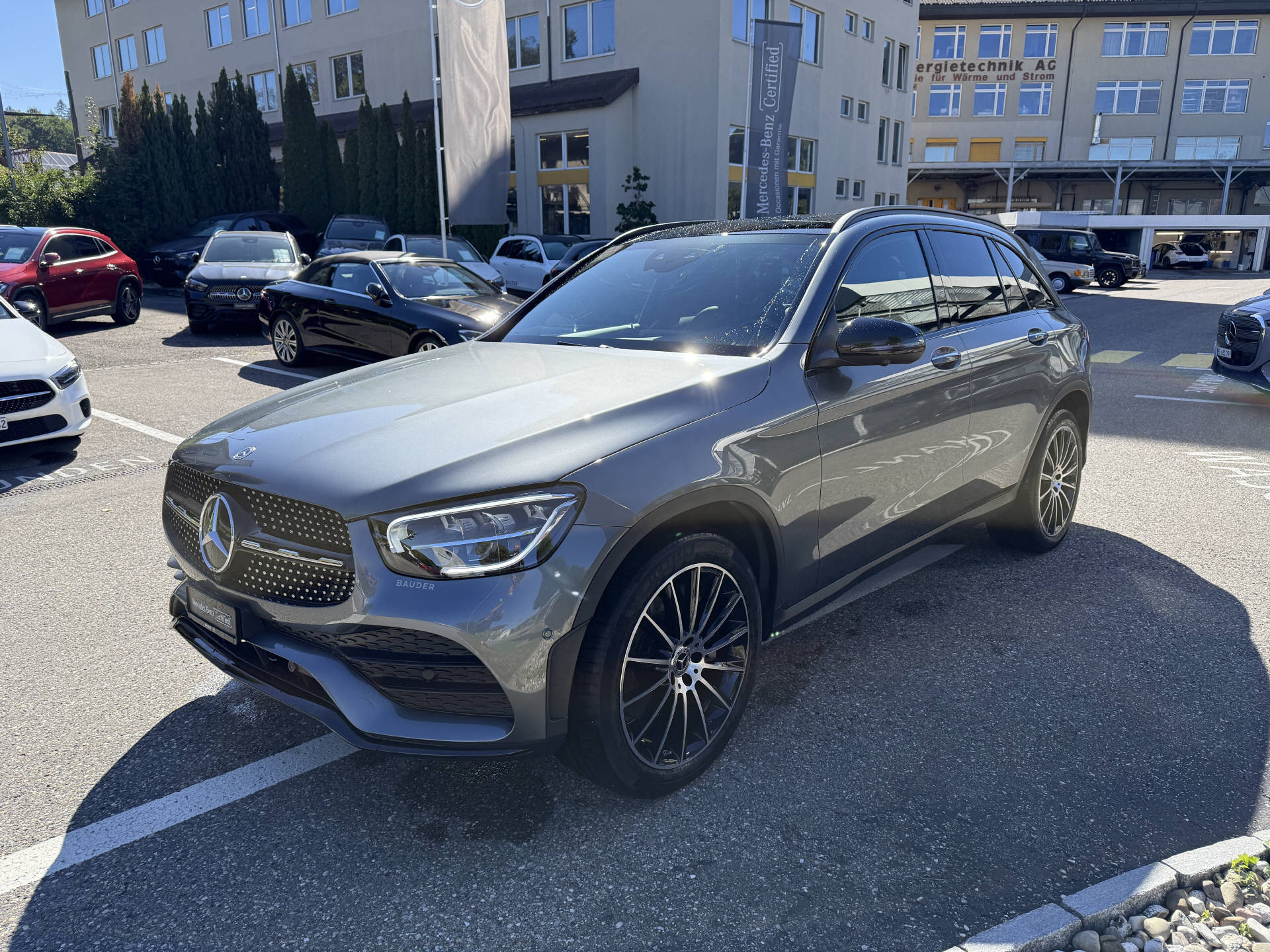 MERCEDES-BENZ GLC 300 d AMG Line 4m-showroom-element-2