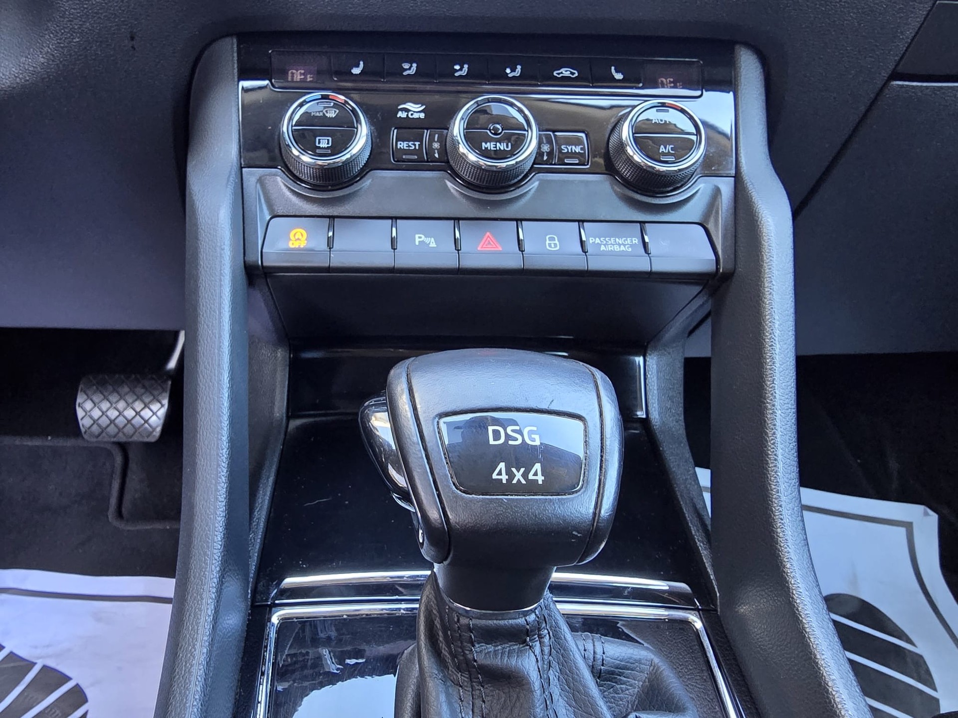 SKODA Kodiaq 2.0 TSI Ambition 4x4-image-13