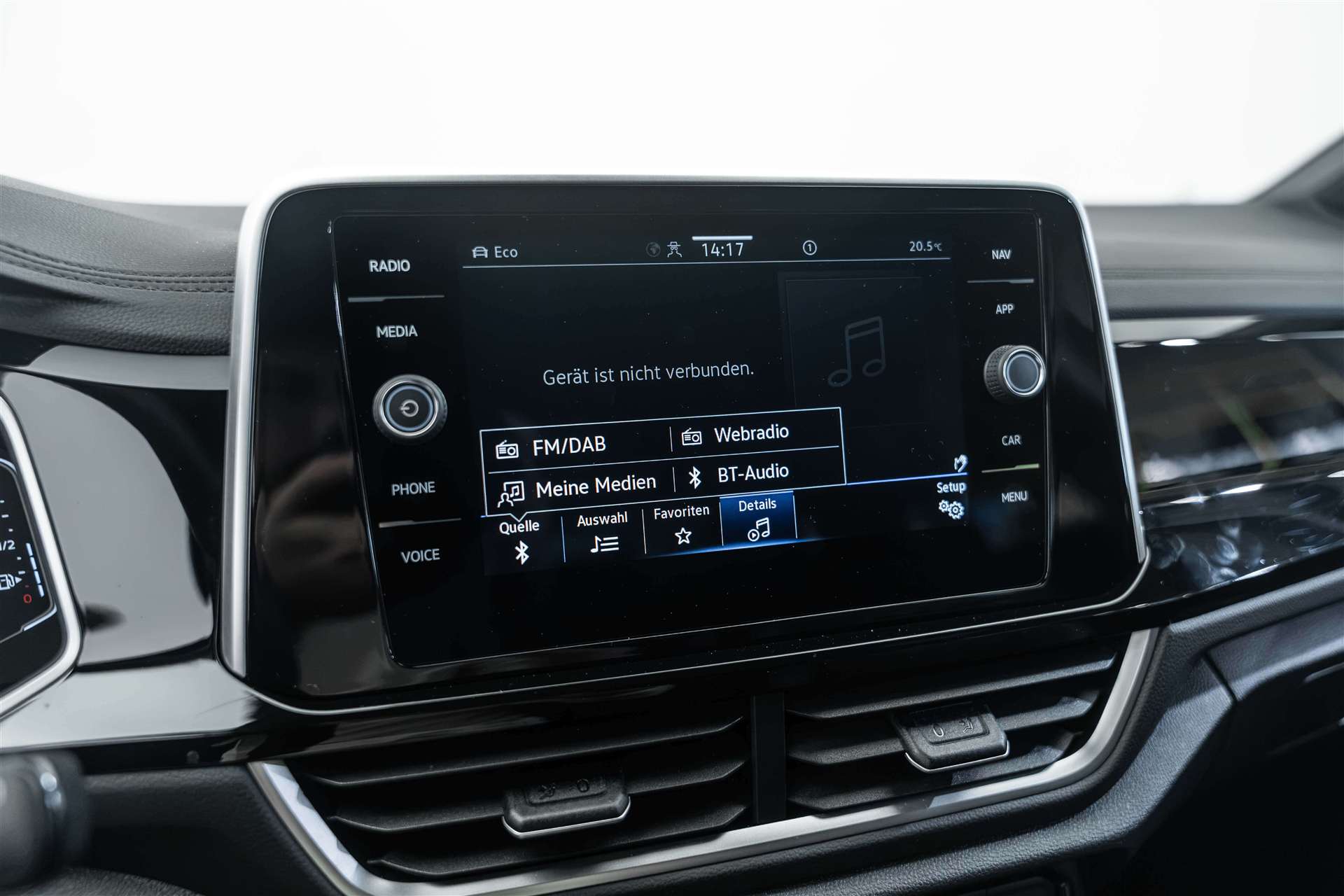 VW VW T-Roc 1.5 TSi EVO R-Line DSG-Automat-image-18