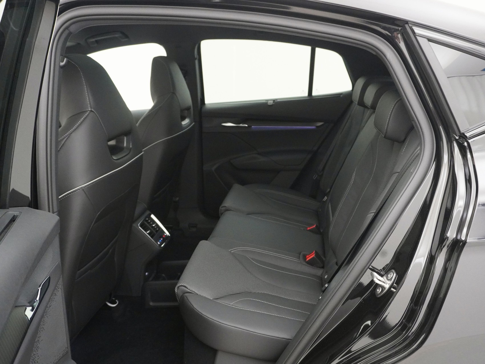 SKODA Enyaq iV Coupé RS 80 4x4 Suite-image-15