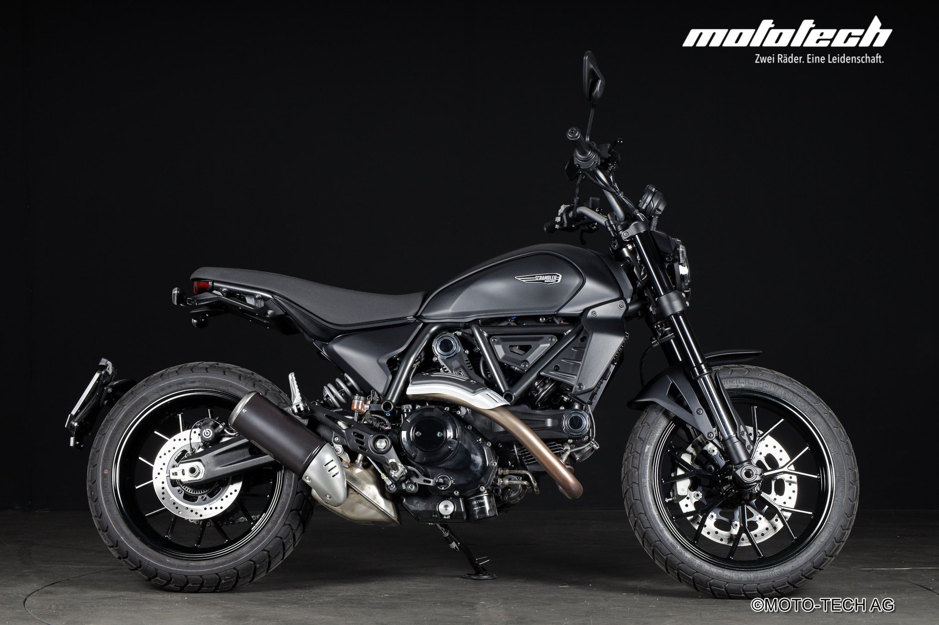 DUCATI Scrambler 803 Icon Dark (35kW)-image-1