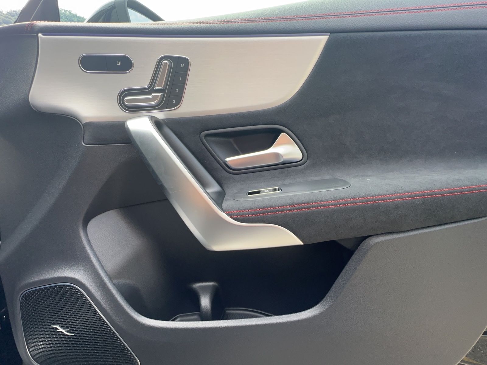MERCEDES-BENZ CLA 35 AMG 4Matic 8G-DCT-image-15