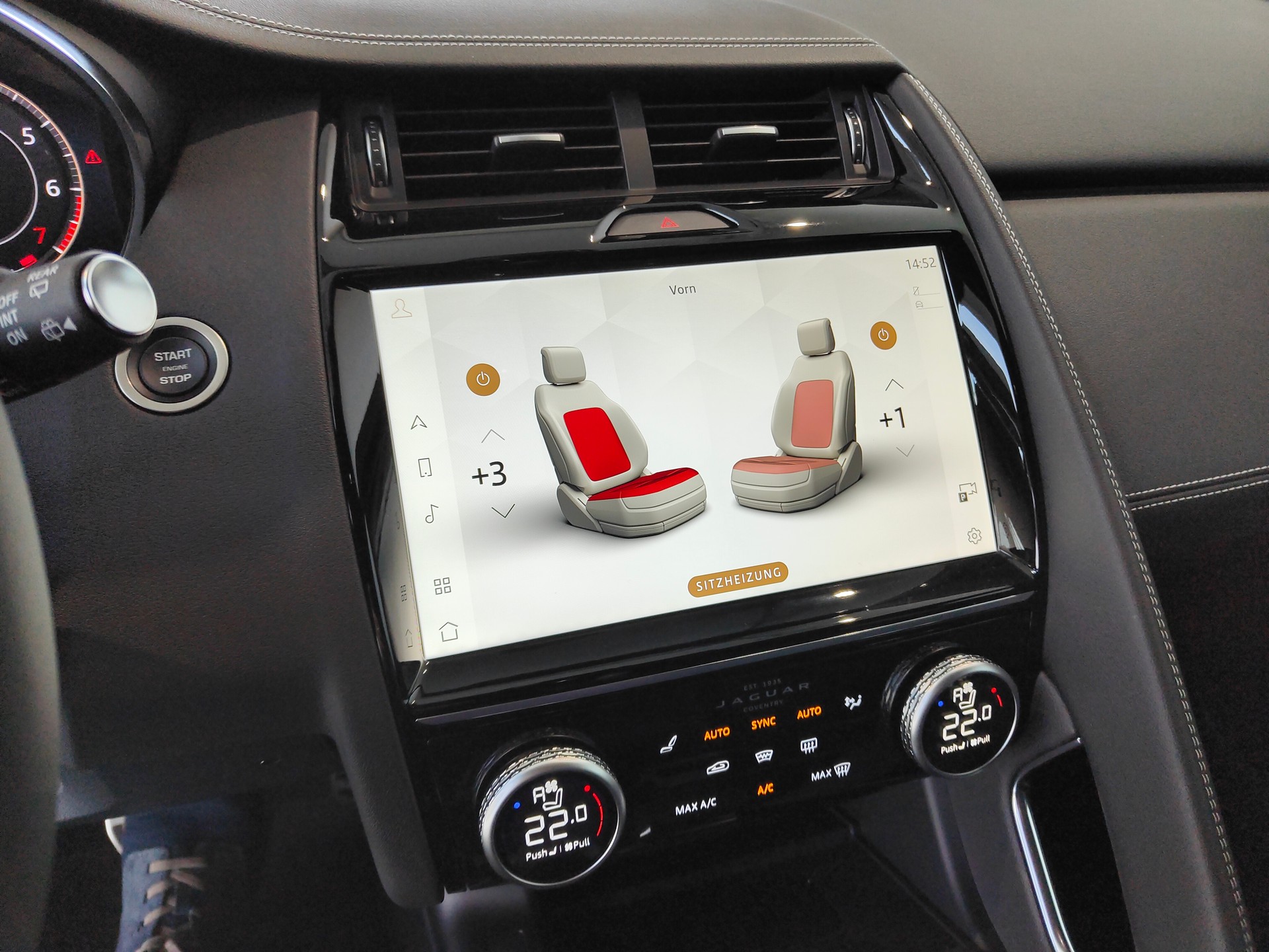 JAGUAR E-Pace 2.0 P250 R-Dynamic AWD SE-image-10
