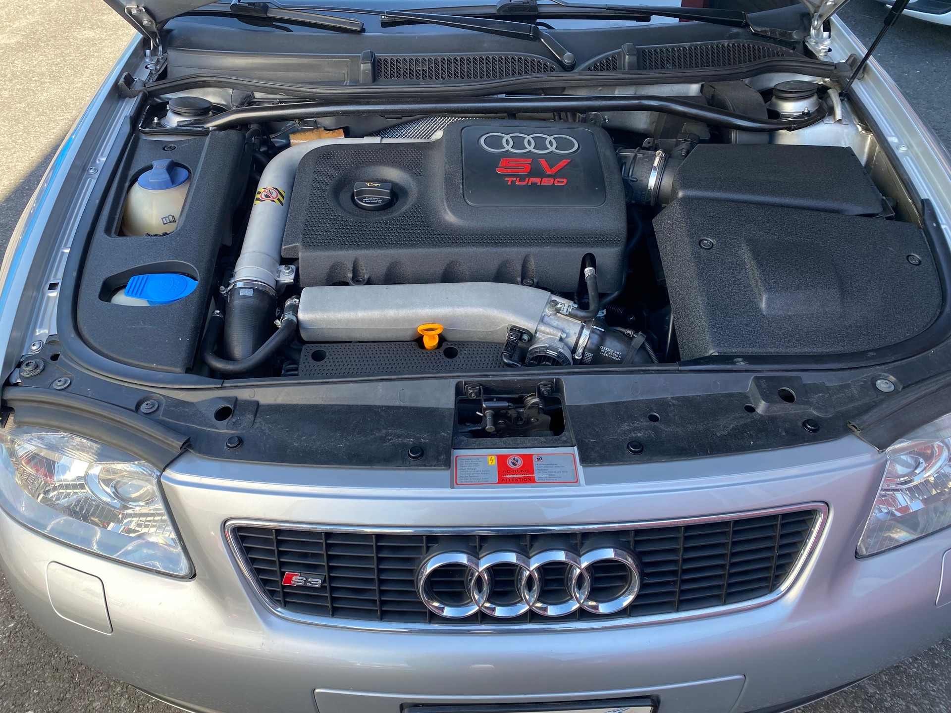 AUDI S3 quattro Edition-image-6