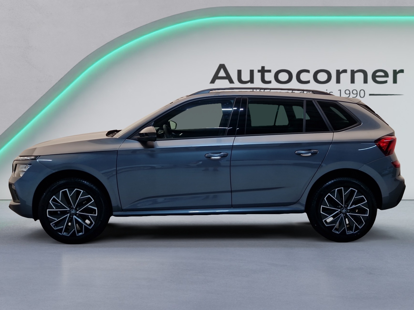 SKODA Kamiq 1.0 TSI Dynamic DSG-showroom-element-1