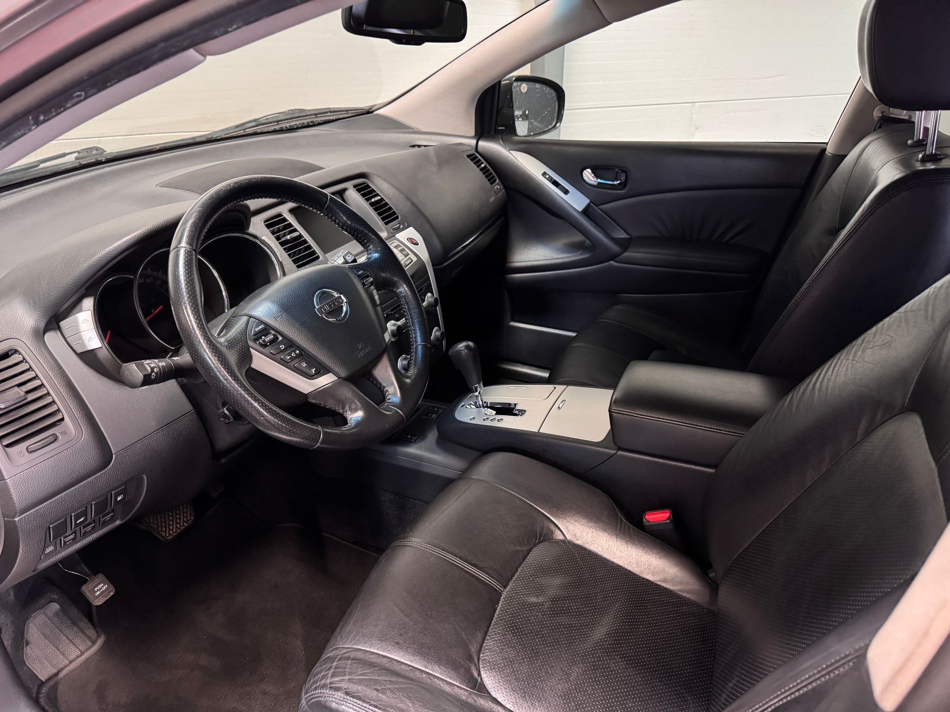NISSAN Murano 2.5 dCi 4x4-image-15