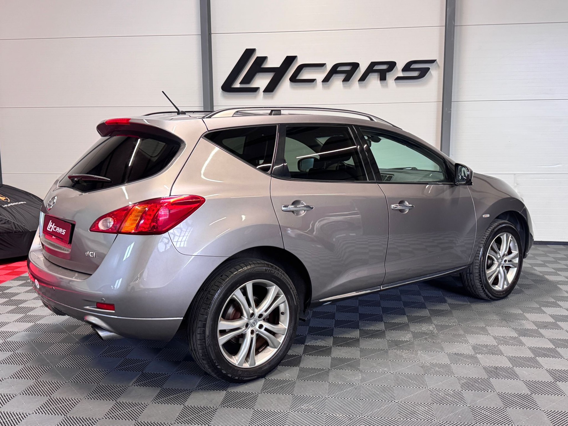NISSAN Murano 2.5 dCi 4x4-image-3
