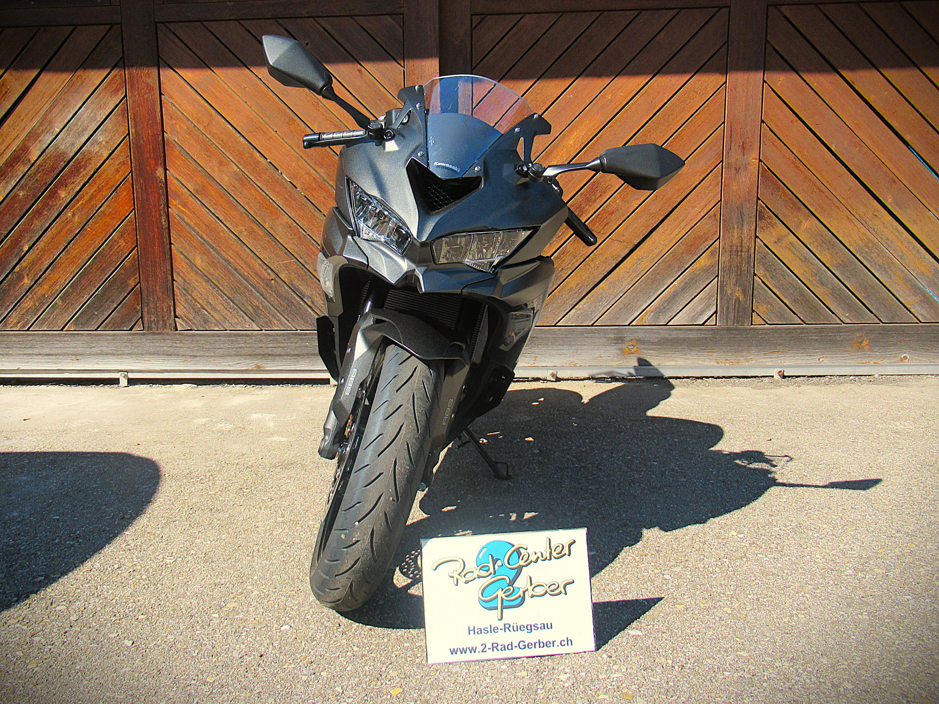 KAWASAKI Ninja ZX-4RR-image-8