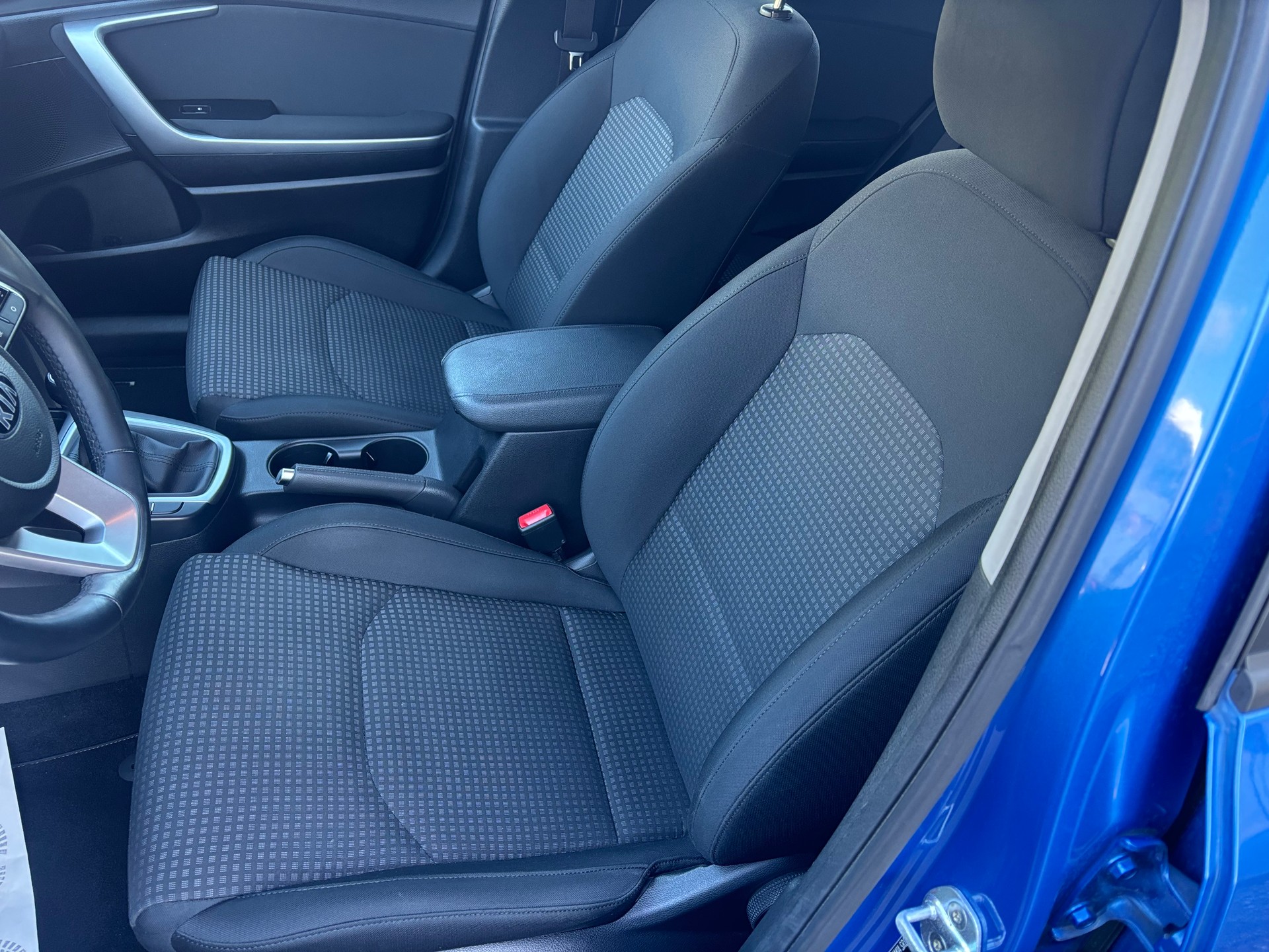 KIA Ceed 1.4 CVVT Classic-image-8