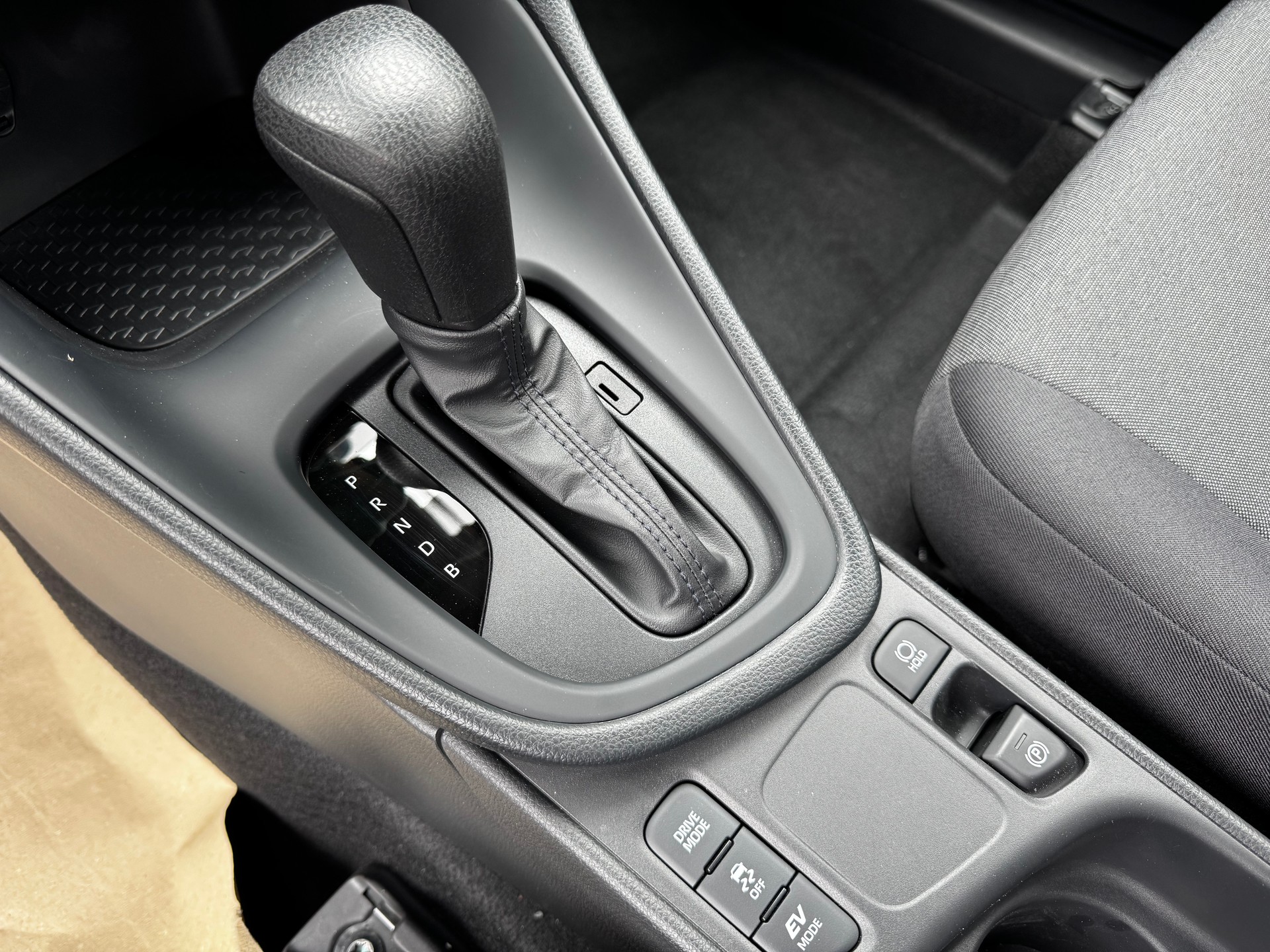 MAZDA 2 Hybrid Prime-line-image-14