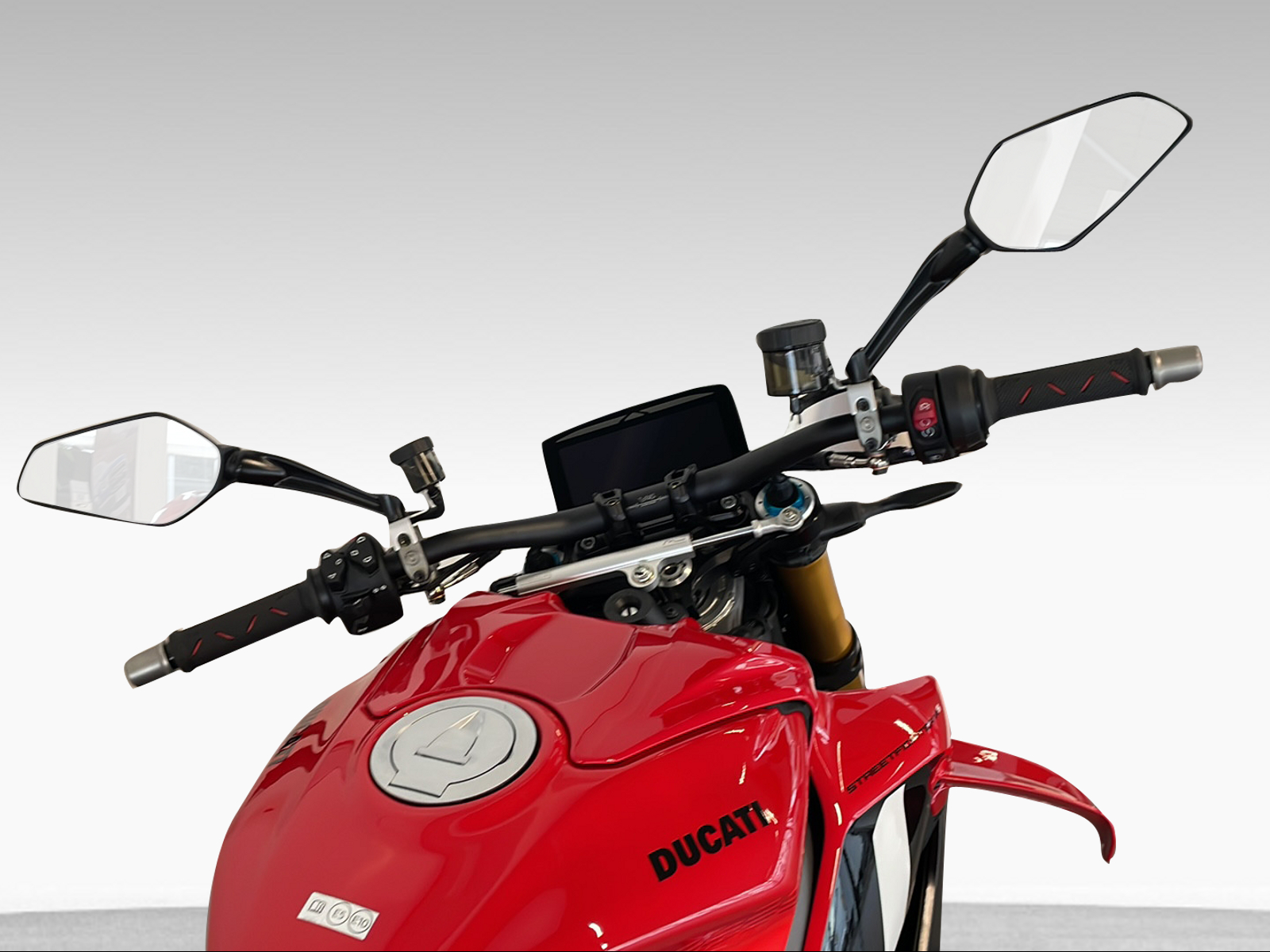 DUCATI 1100 Streetfighter V4 S Corse ABS-image-6