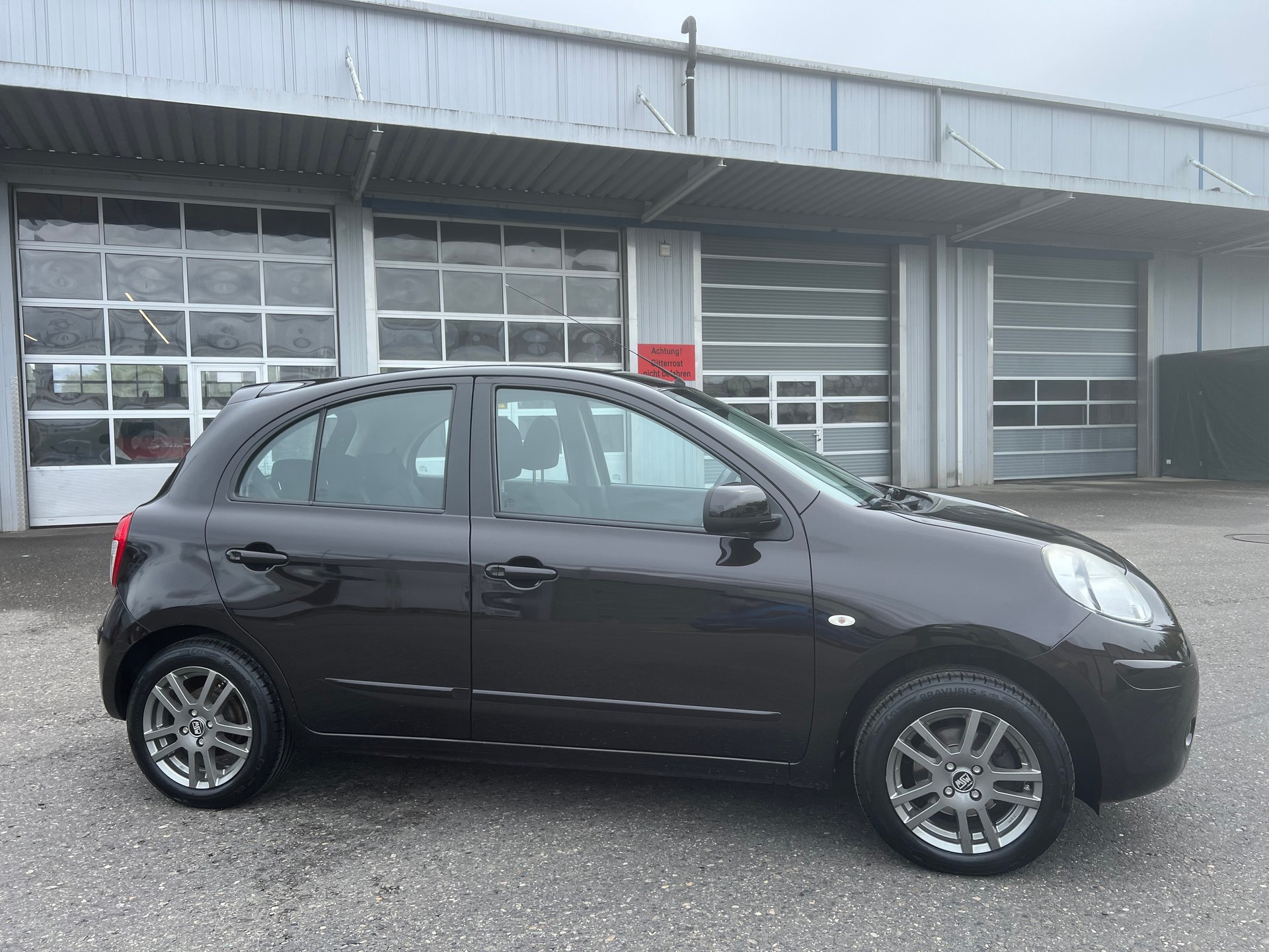 NISSAN Micra 1.2 tekna-image-4