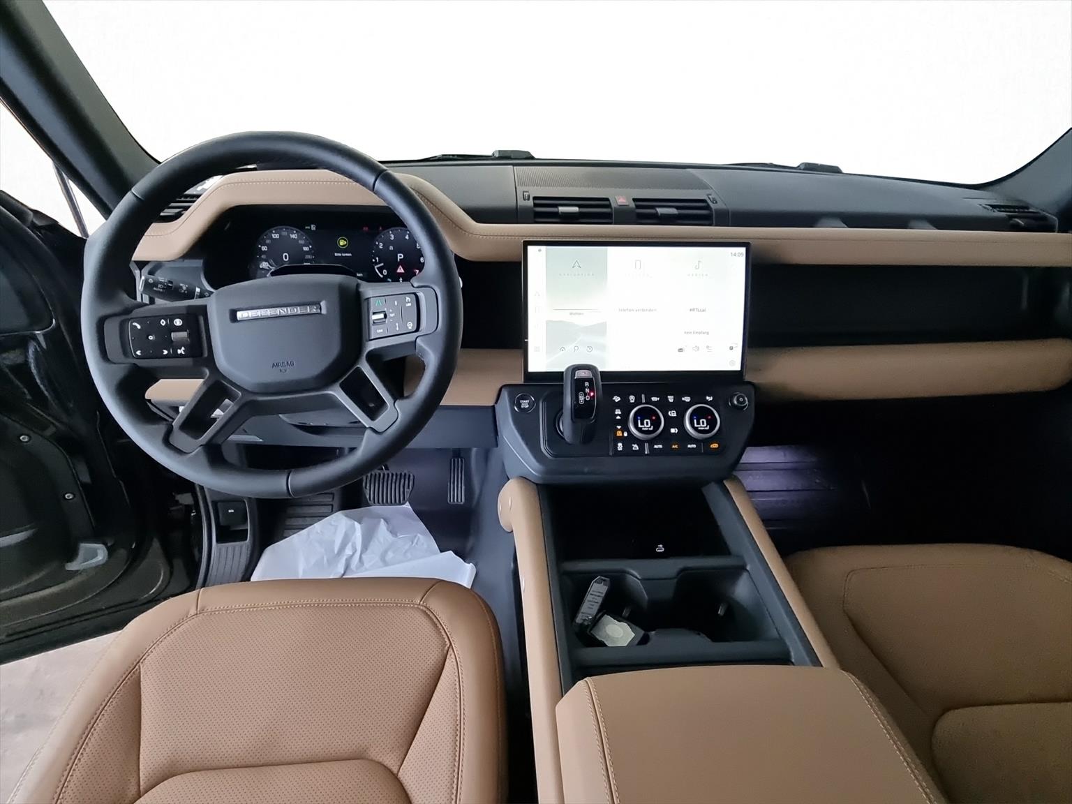 LAND ROVER Defender 110 X-Dynamic SE AWD-image-7