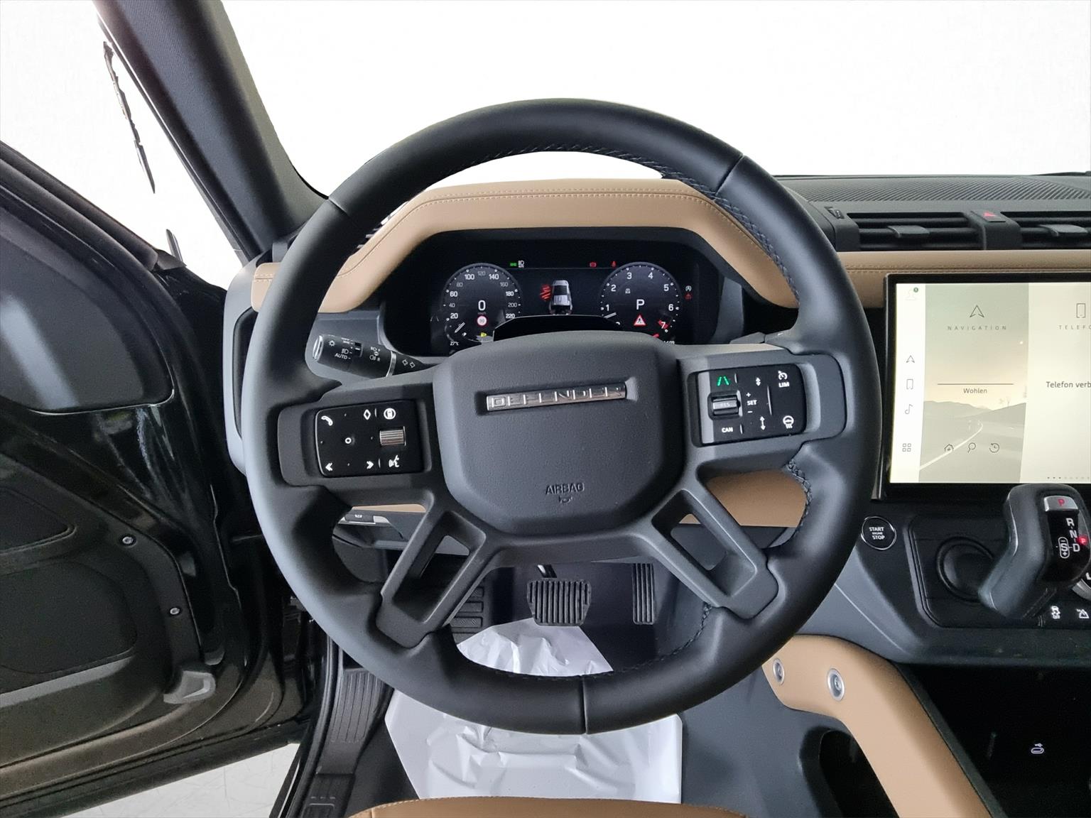 LAND ROVER Defender 110 X-Dynamic SE AWD-image-9
