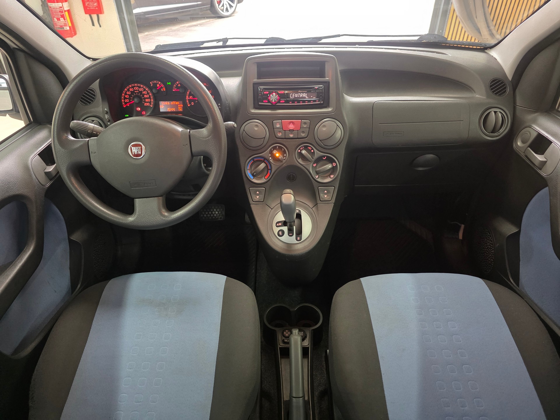 FIAT Panda 1.2 Dynamic-image-10