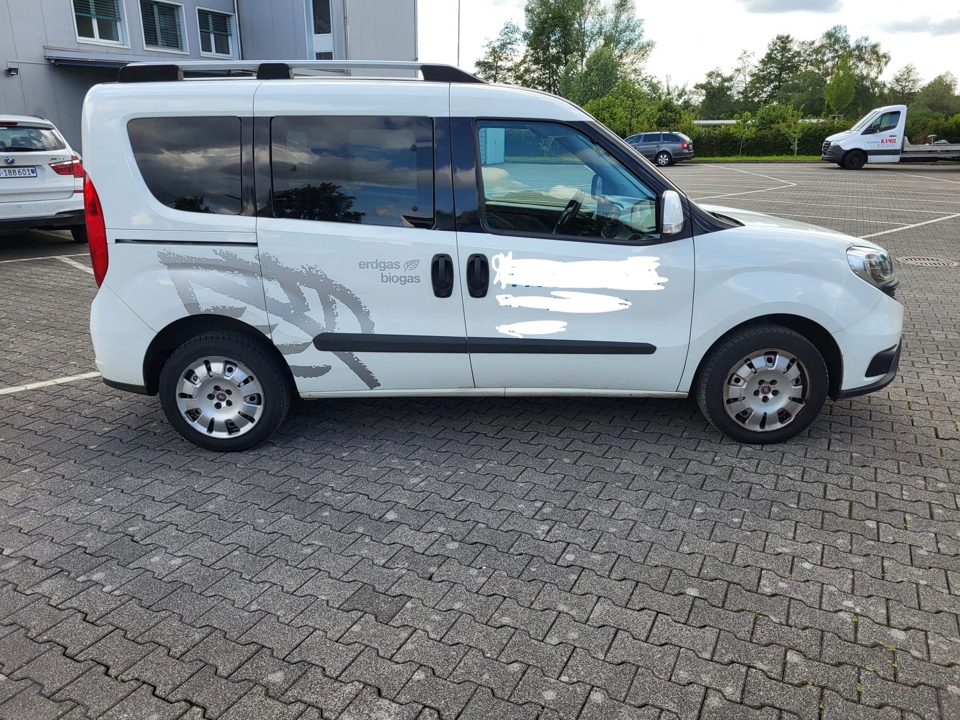 FIAT Doblò 1.4 T-Jet Natural Power Lounge-image-6