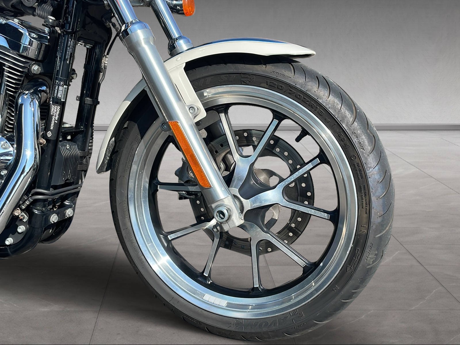 HARLEY-DAVIDSON Super Low XL 1200 T ABS-image-7
