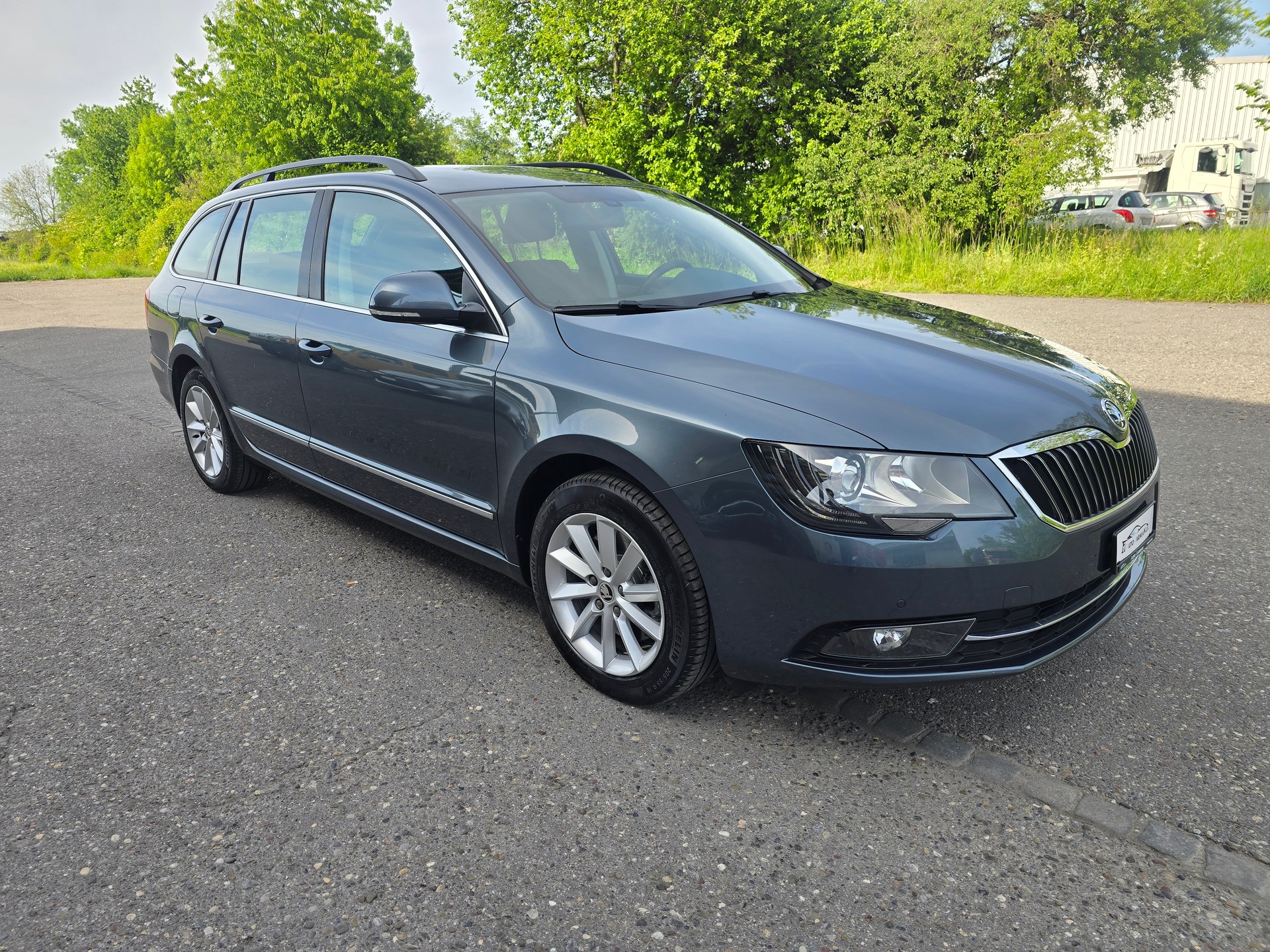 SKODA Superb Combi 1.8 TSI Elegance DSG-showroom-element-1