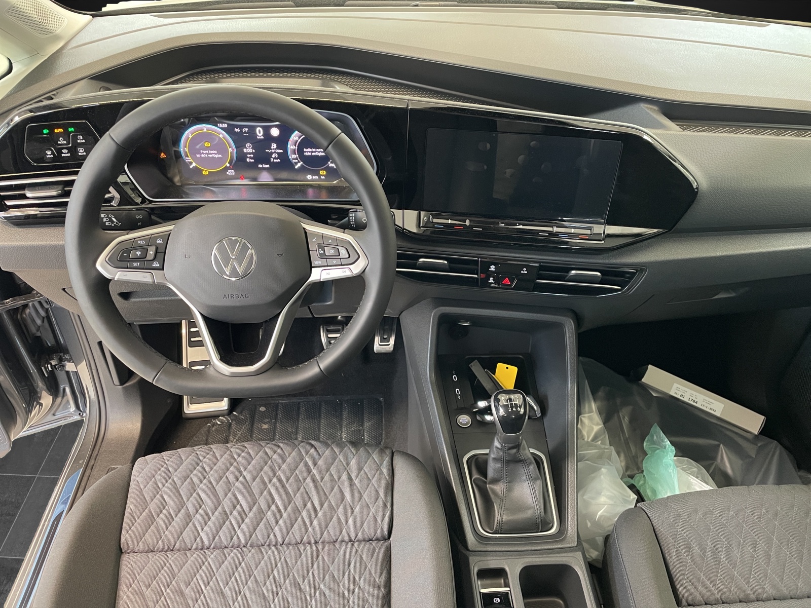 VW Caddy Dark Label 2.0 TDI 4Motion-image-9