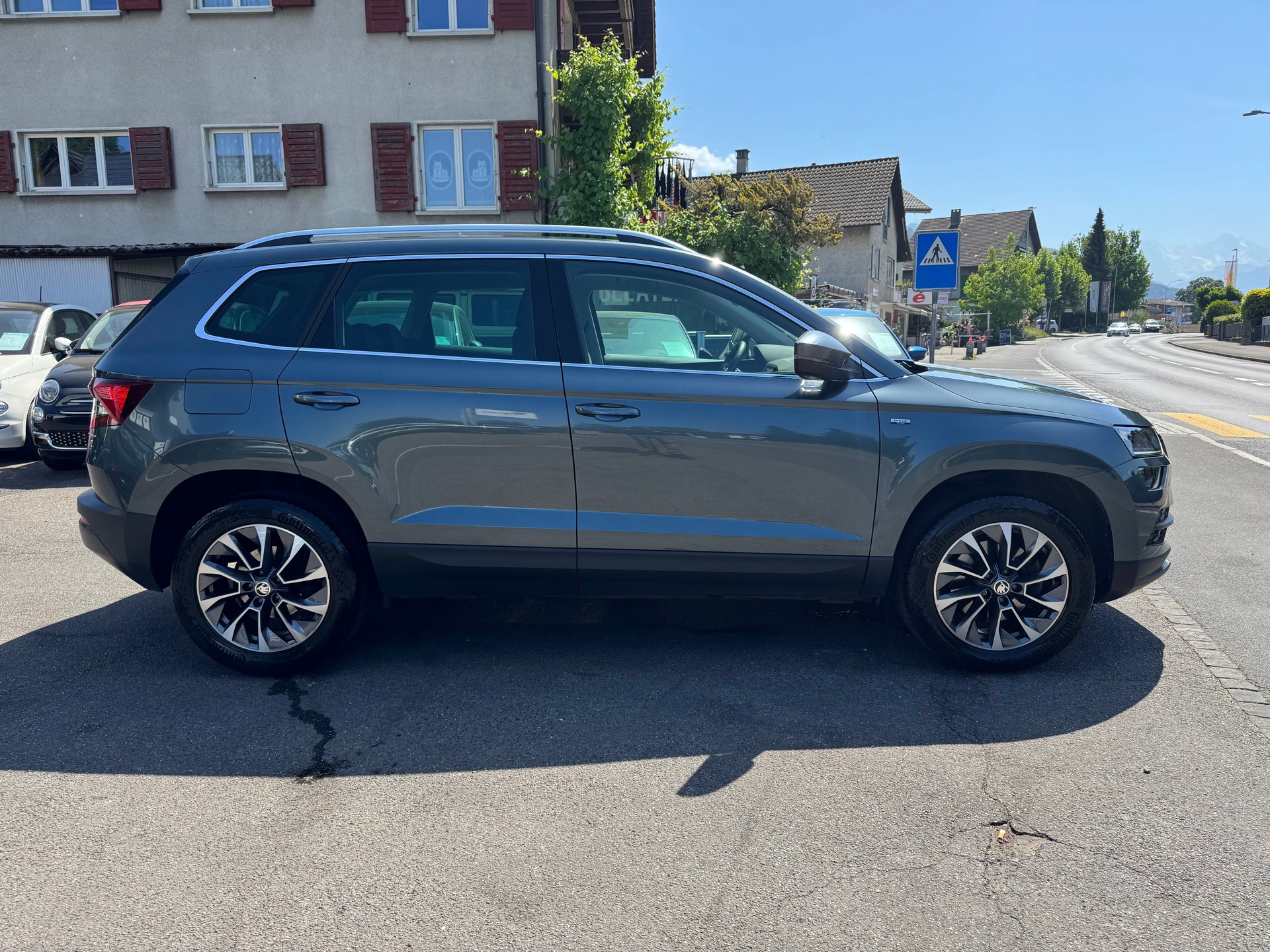 SKODA Karoq 2.0 TDI Drive 4x4 DSG-image-5