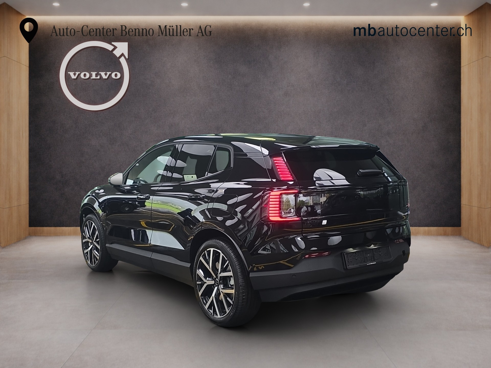 VOLVO EX30 E60 Twin Ultra Performance Sw. Black Ed. AWD-showroom-element-2