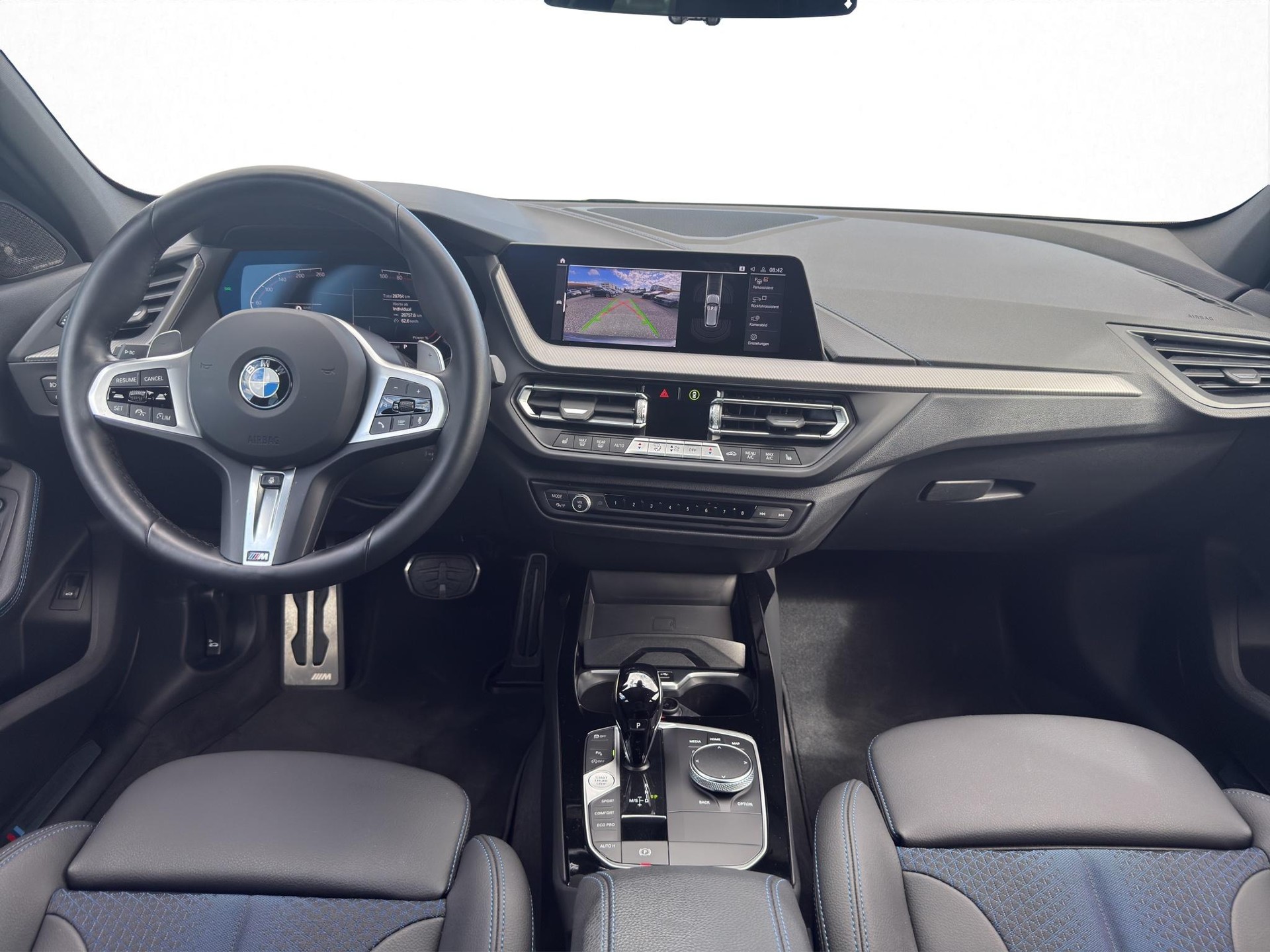 BMW 118d M Sport Steptronic-image-15
