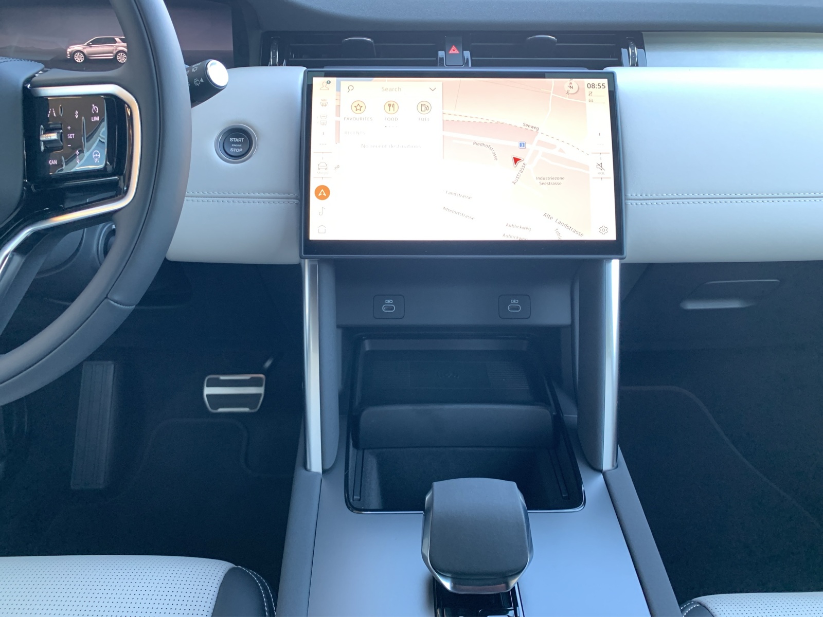 LAND ROVER Discovery Sport 2.0 D I4 200 Dynamic HSE-image-6