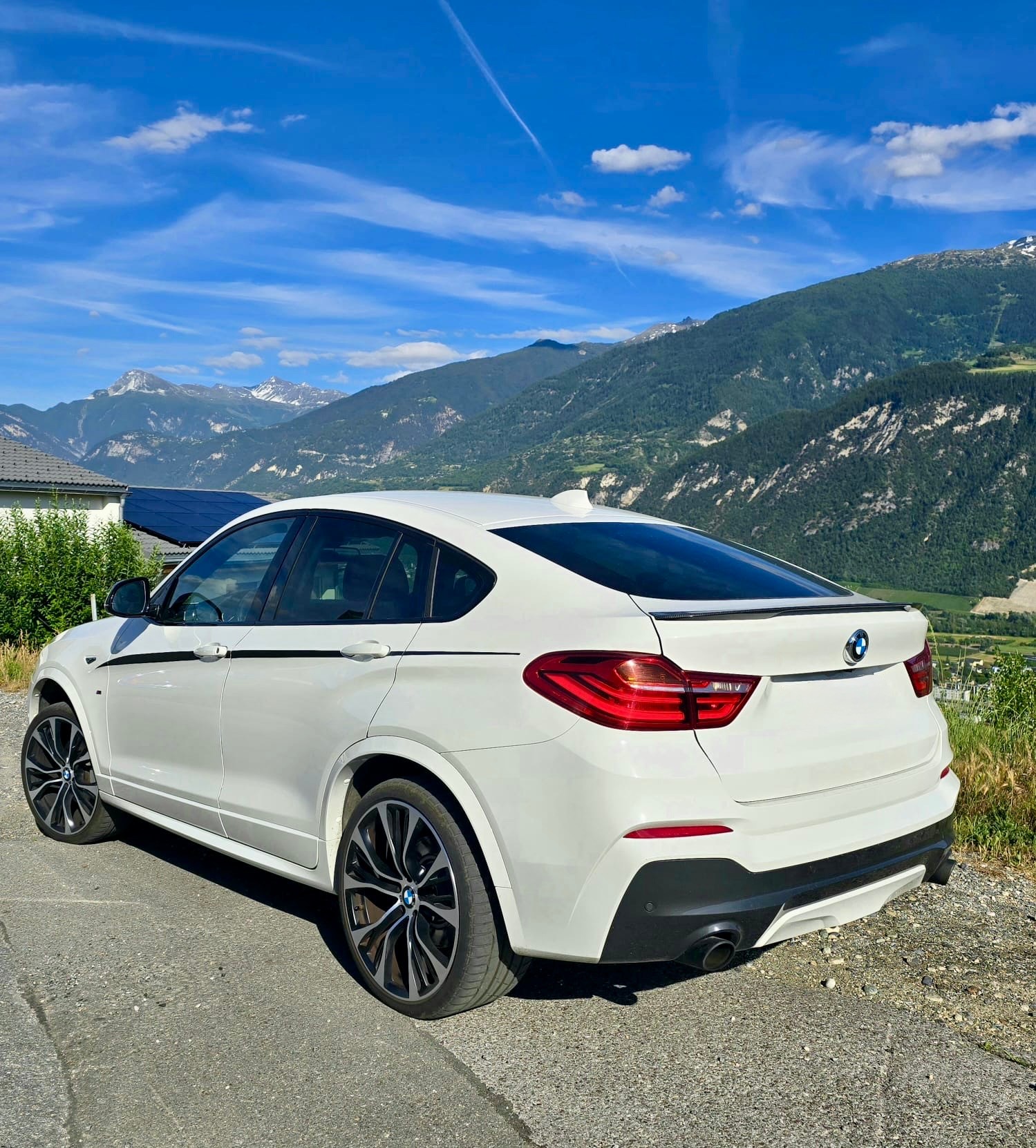 BMW M40i
