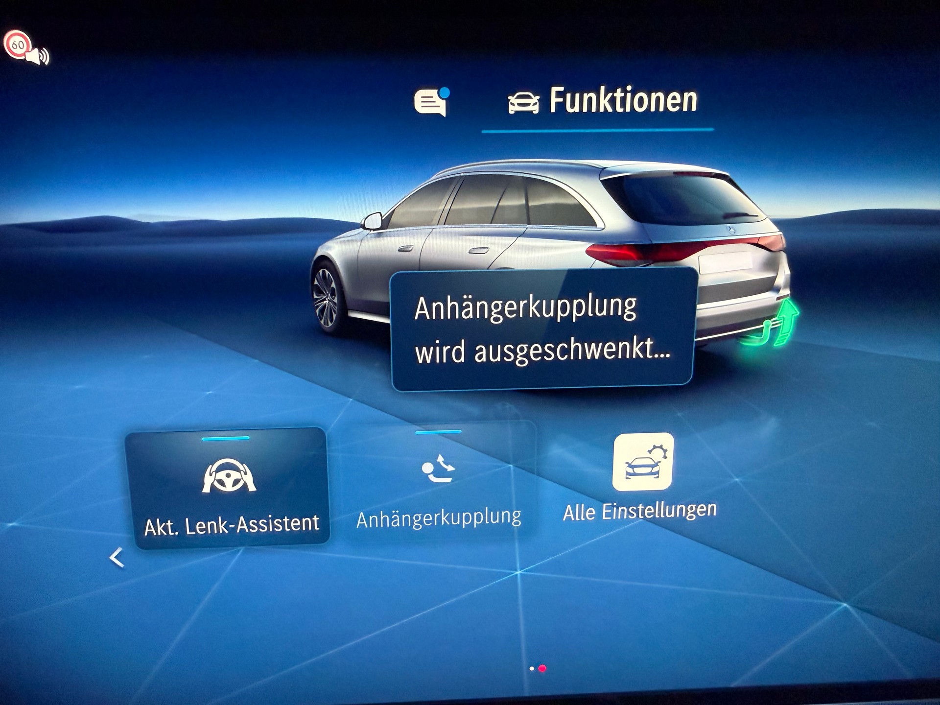 MERCEDES-BENZ E 300 de EXCLUSIVE T 4Matic EQ Hybrid 9G-Tronic-image-19
