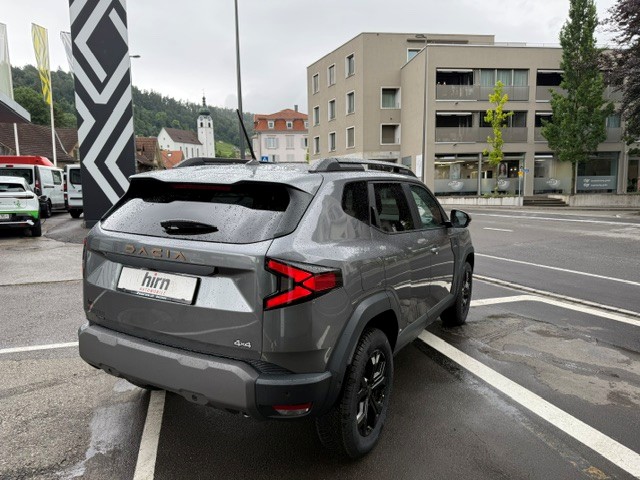 DACIA Duster 1.2 Hybrid Extreme 4WD-image-2