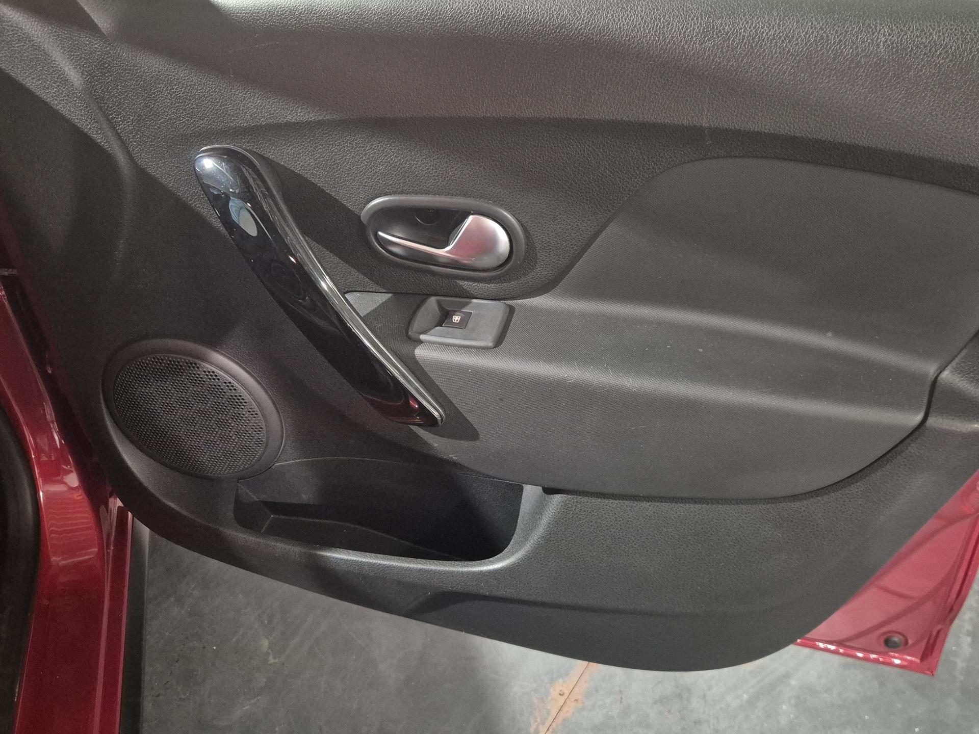 DACIA Logan MCV 0.9 Ultimate-image-18