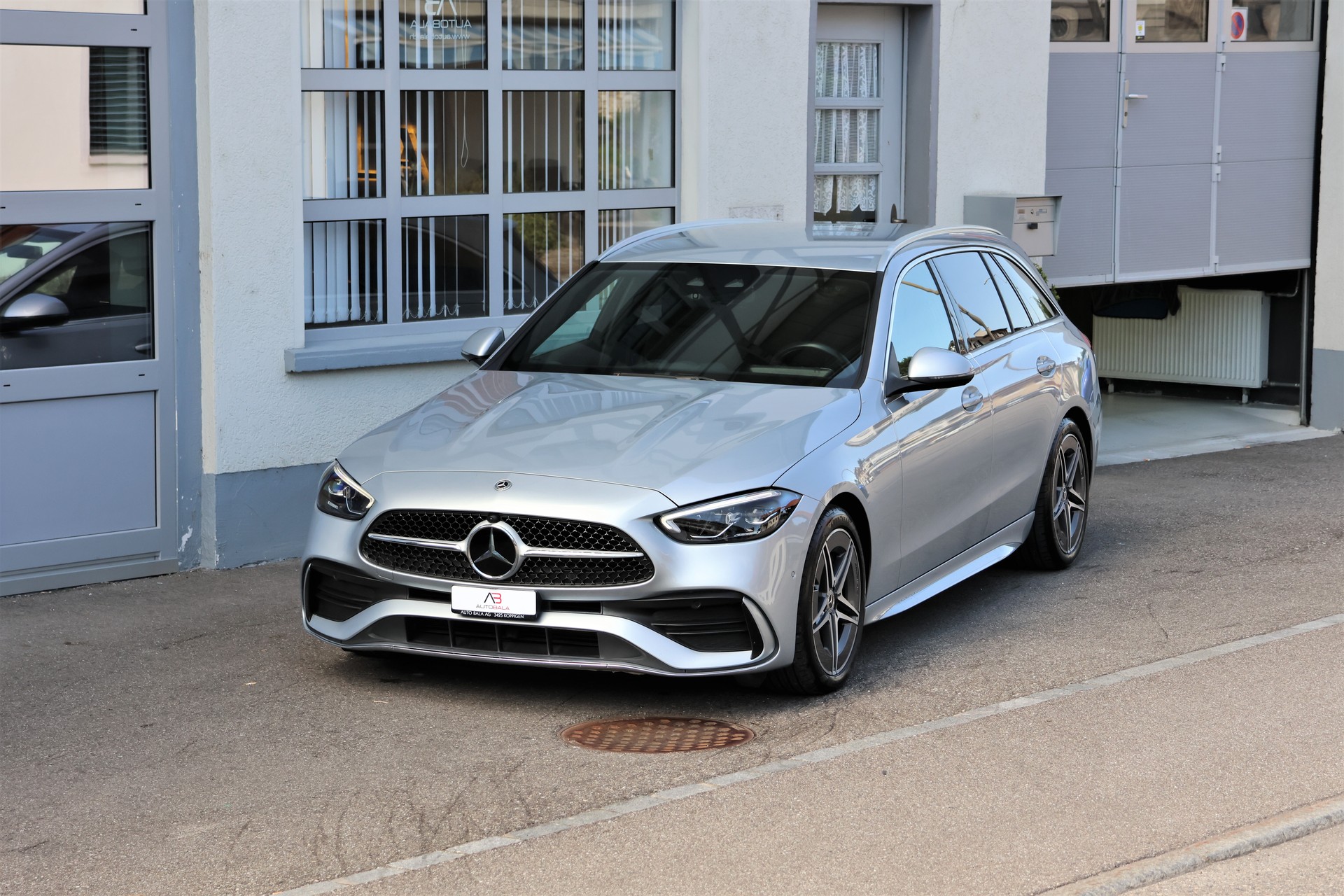 MERCEDES-BENZ C 220 d T 4Matic Swiss Star AMG-Line (CH)