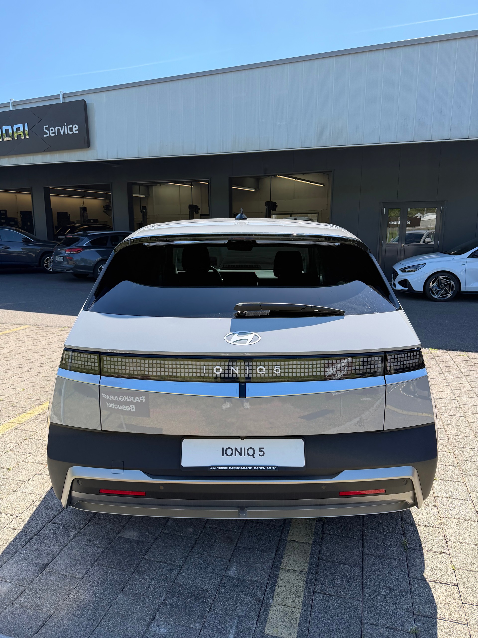 HYUNDAI Ioniq 5 Amplia 84kWh-showroom-element-2