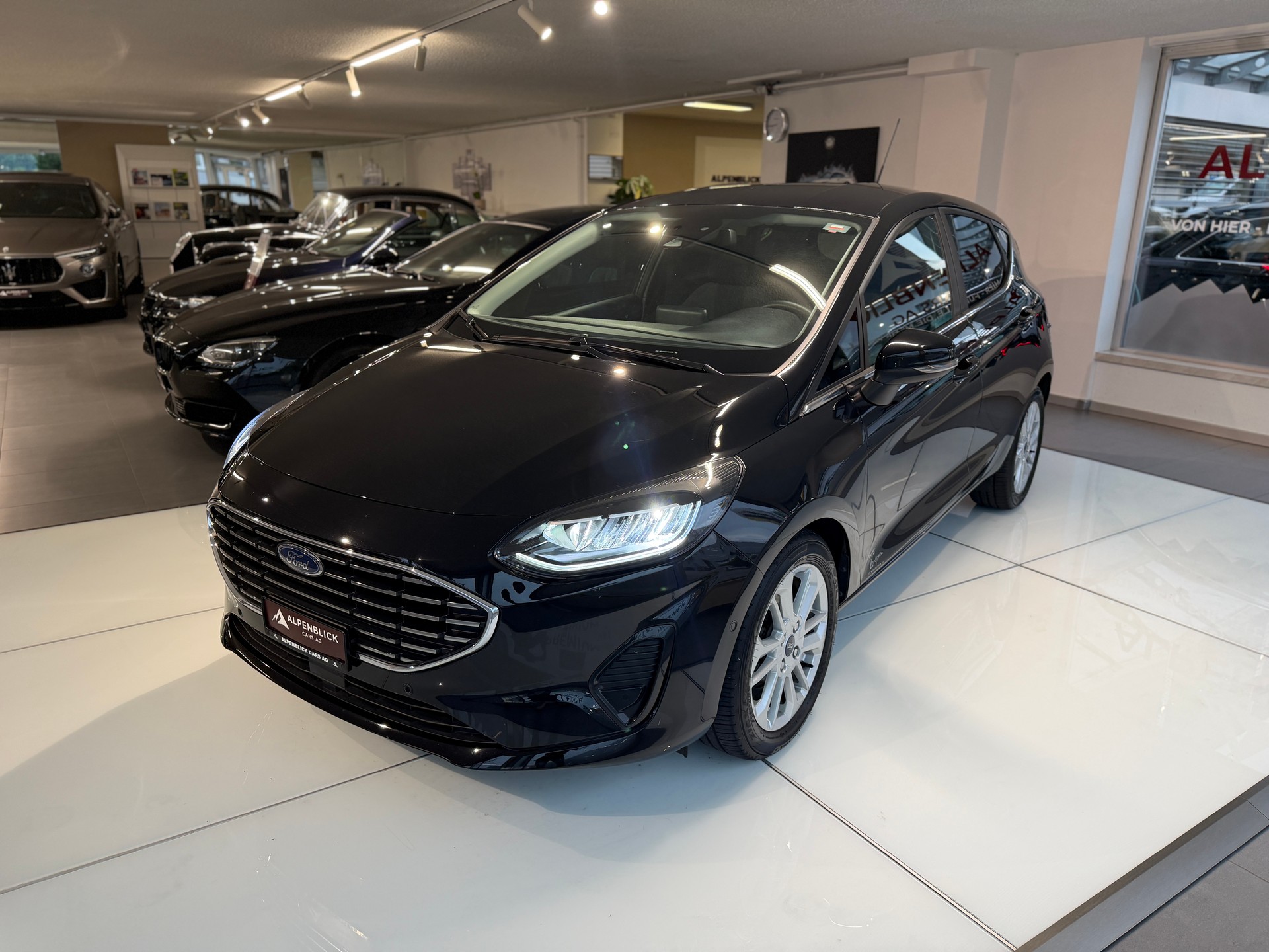 FORD Fiesta 1.0 SCTi MHEV Titanium X Automat-showroom-element-3