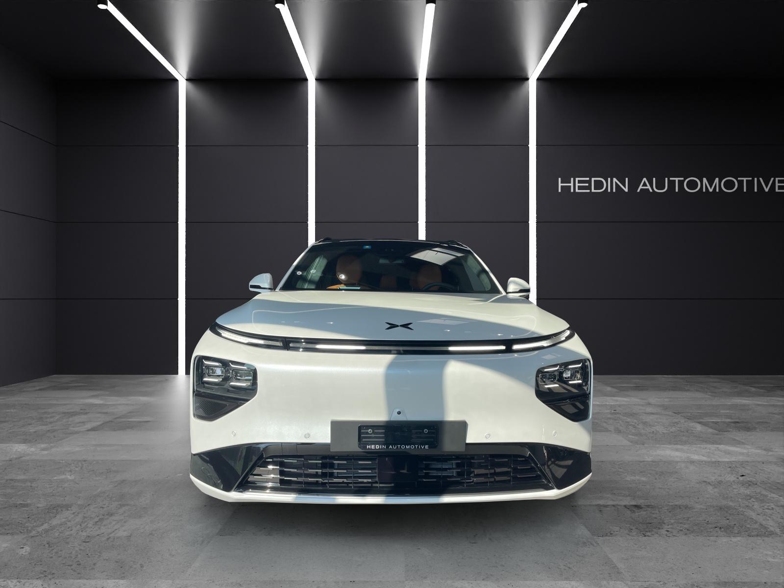 XPENG G9 Performance AWD-showroom-element-2