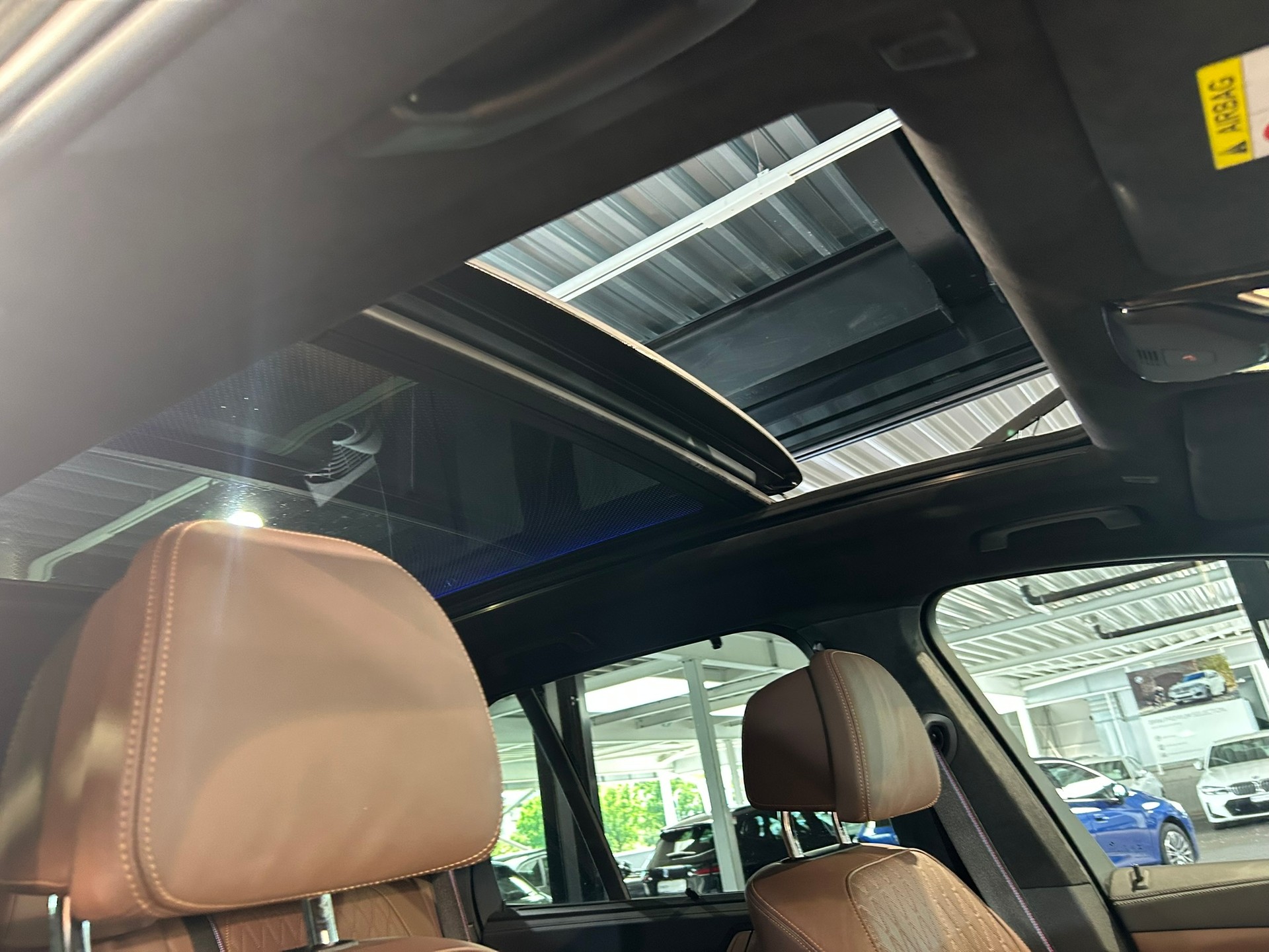 BMW X5 xDrive 48V 40d M Sport Steptronic-image-28