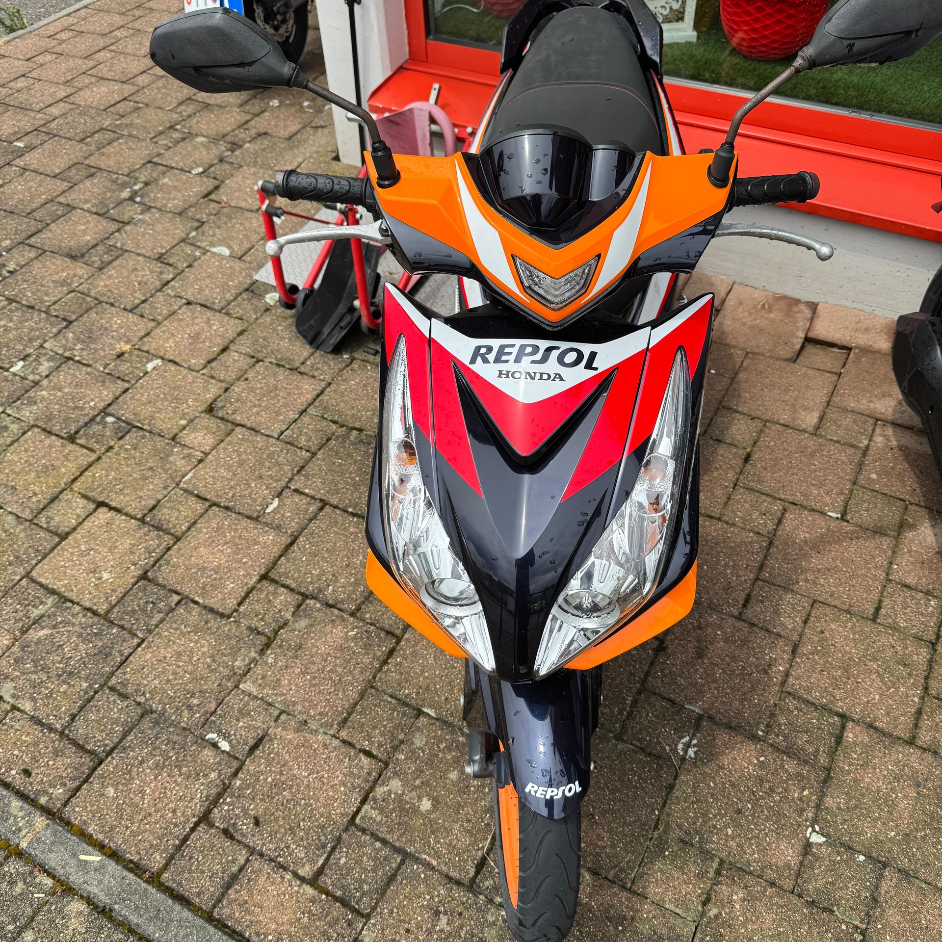 HONDA NSC Vision 50 R Repsol-image-0