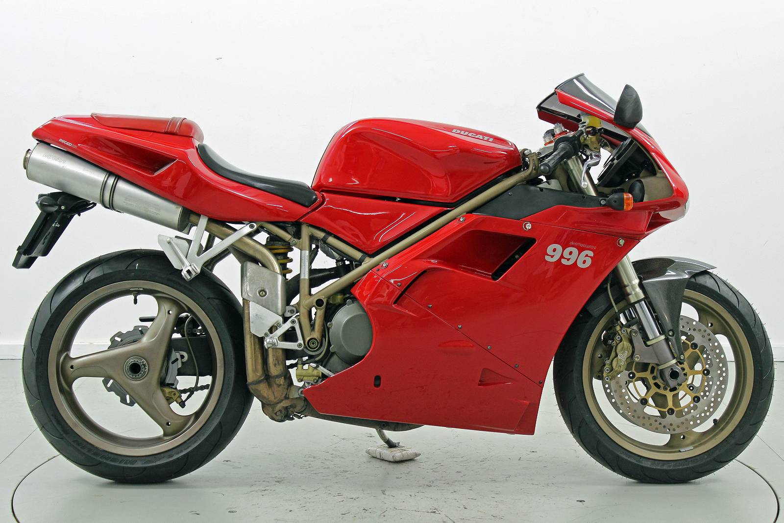 DUCATI 996-image-3