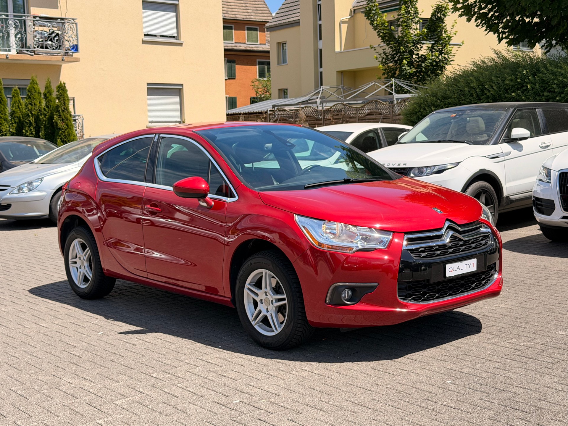 DS AUTOMOBILES DS4 1.6 THP Faubourg Addict Automatic-showroom-element-2